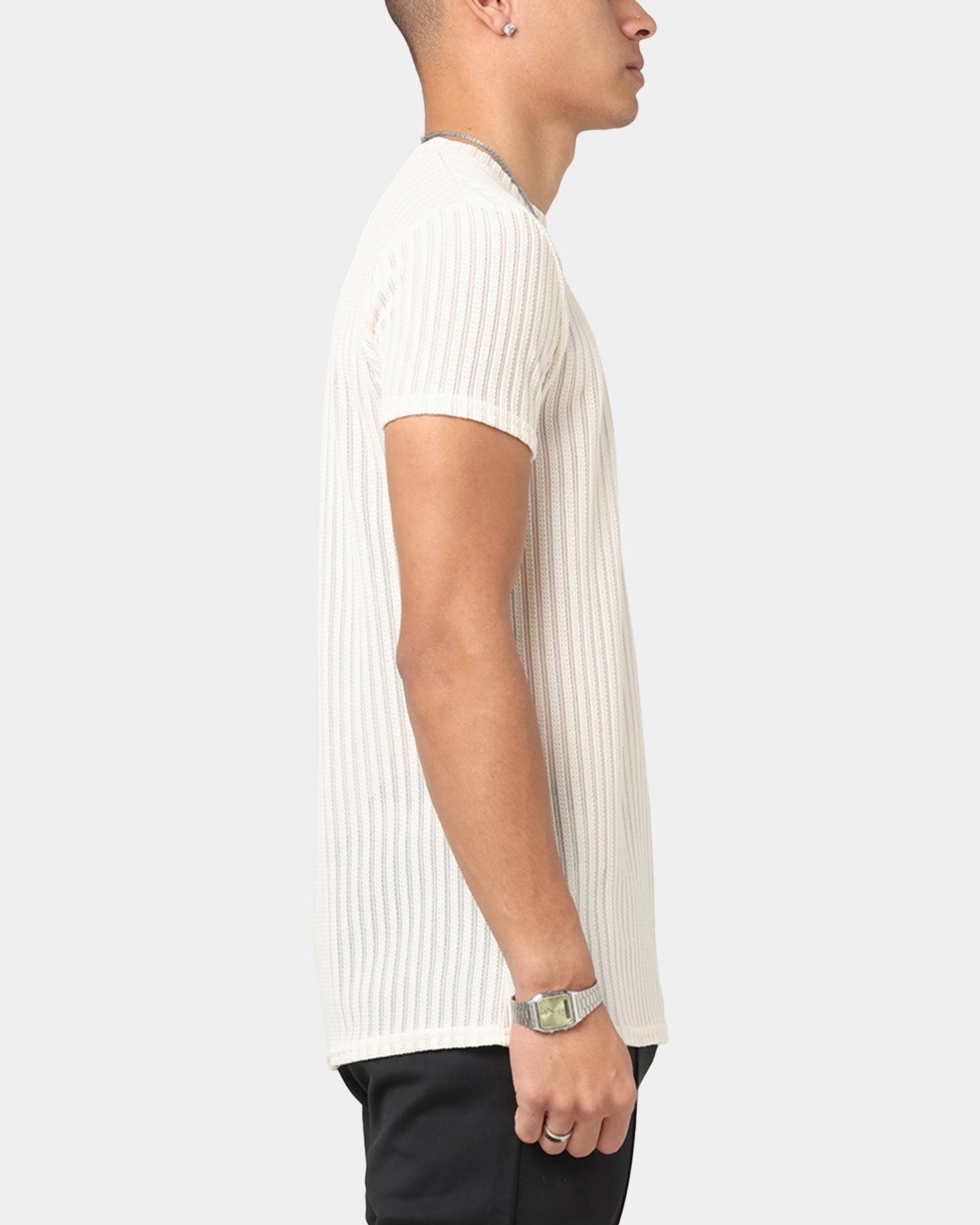 Chilly Day Comfort sporty and comfortable Sik Silk Textured Muscle Fit T-Shirt White