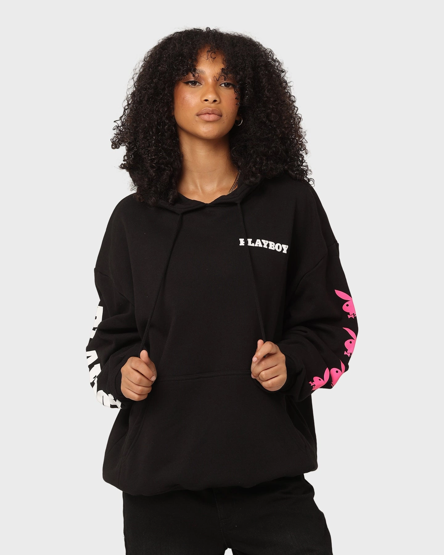 Playboy Stack Blend Hoodie Black type Evaluation