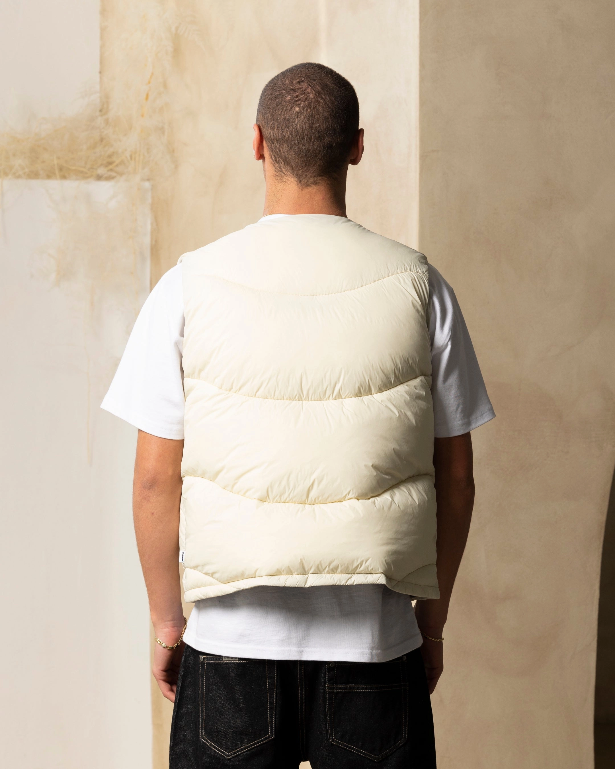 Carre Wave Puffer Vest Light Stone Compression Stitching Anti Static Material