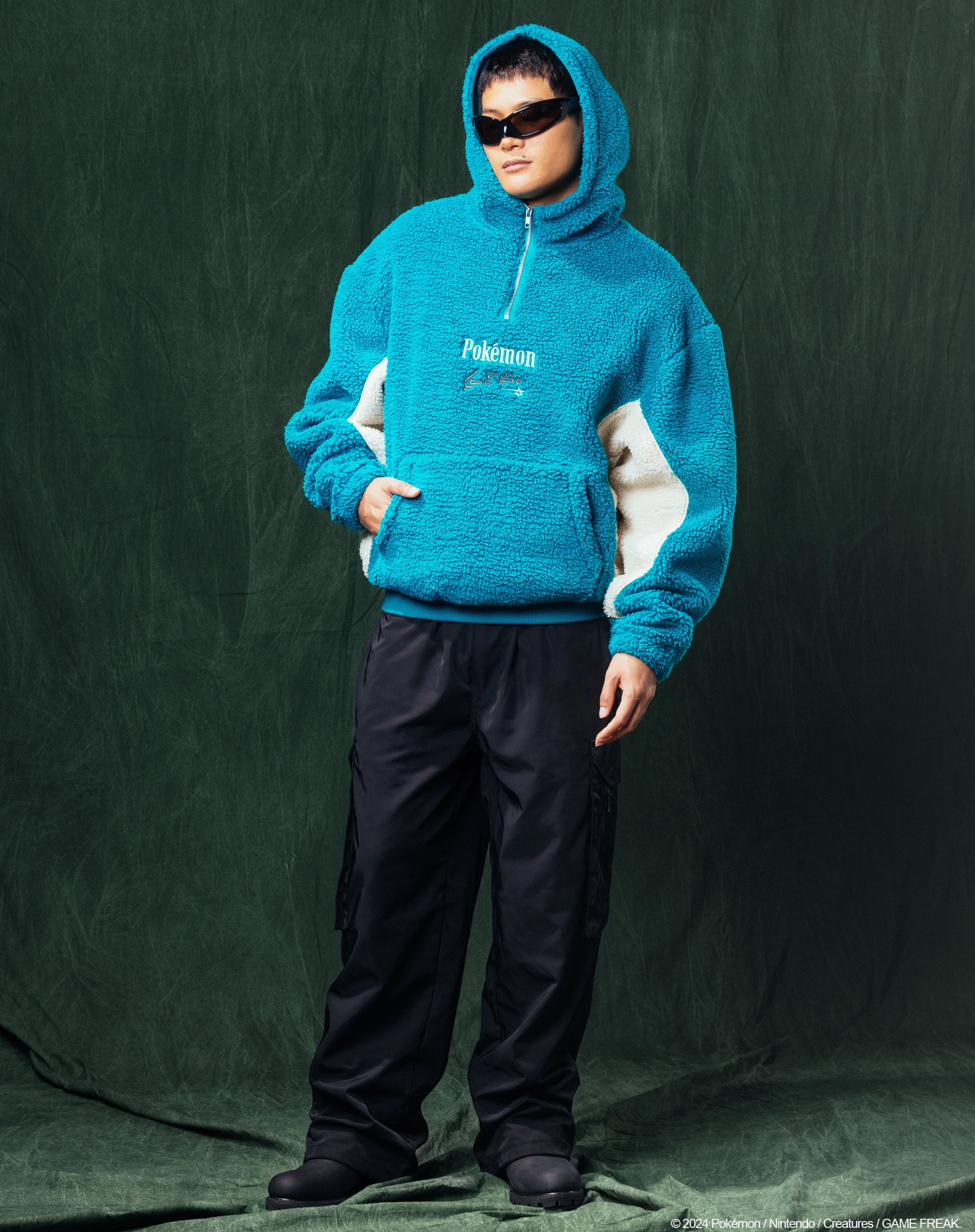 Pok??mon By Loiter Snorlax Sherpa Hoodie Green/Off White elastic waistband