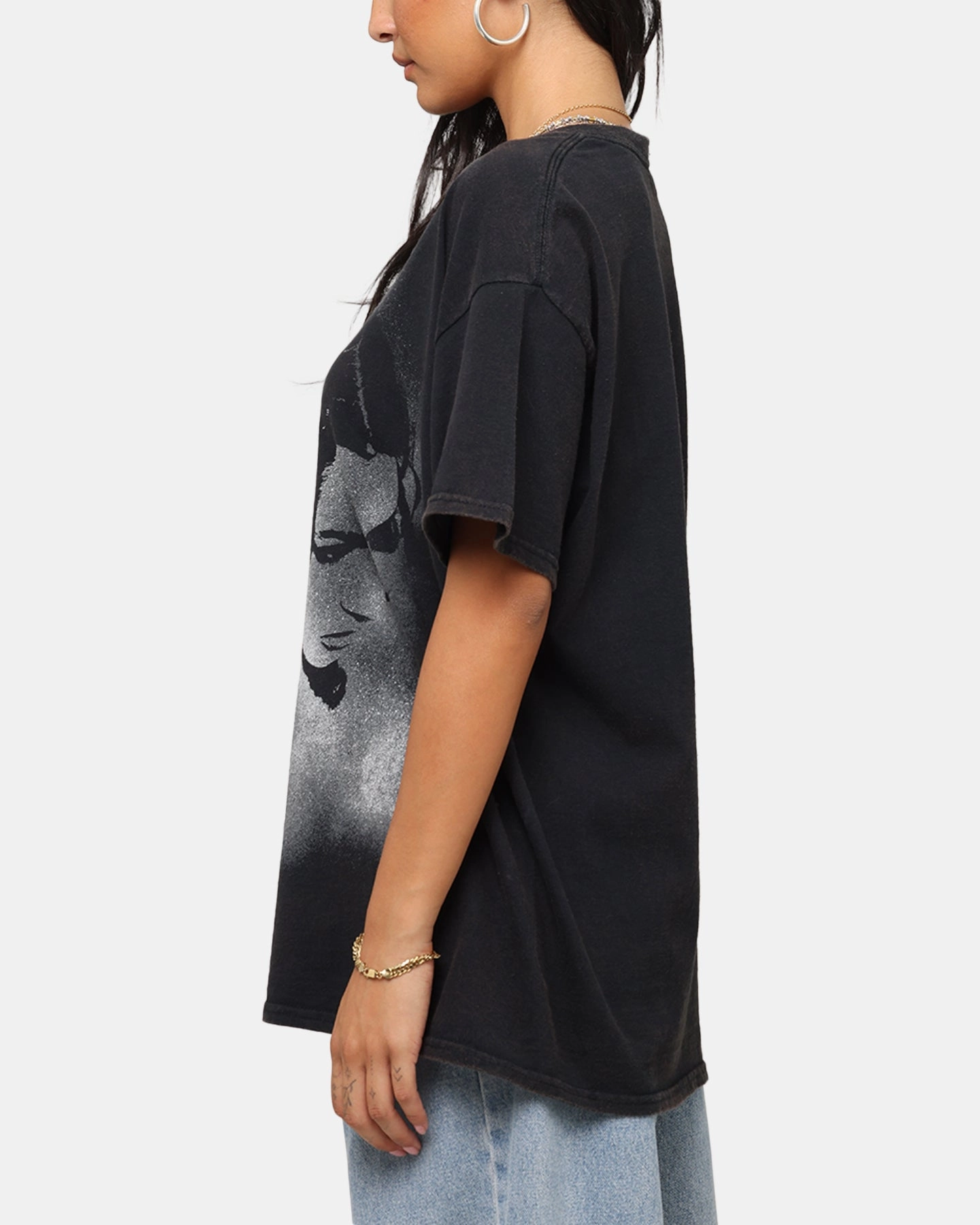 Comfy Vibes Poppy Poppy T-Shirt Black Vintage