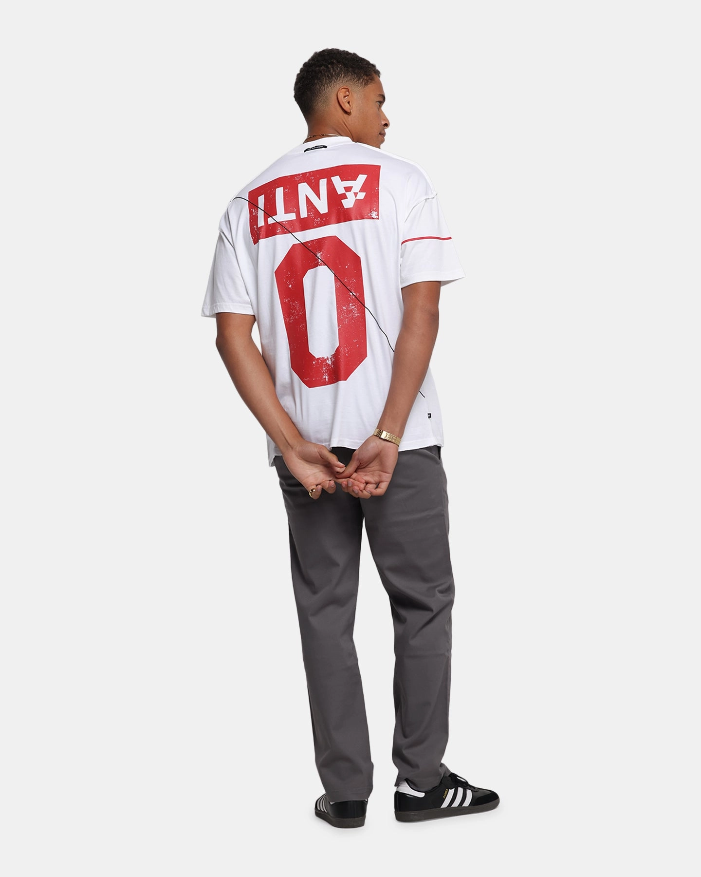 Outdoor Layer The Anti Order Azero Non Seam Oversized T-Shirt White/Red