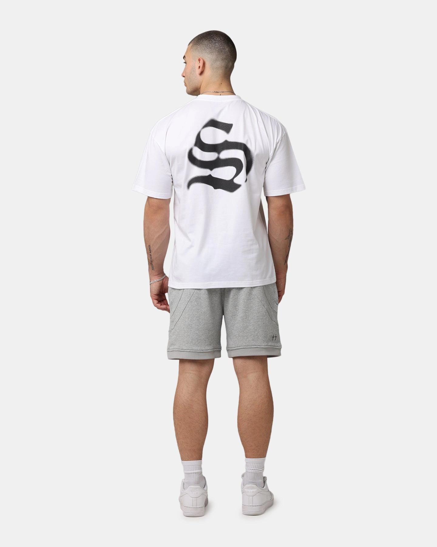 Street Trend Look Thermal Regulating Layer Saint Morta Gothic Rein Drop T-Shirt White