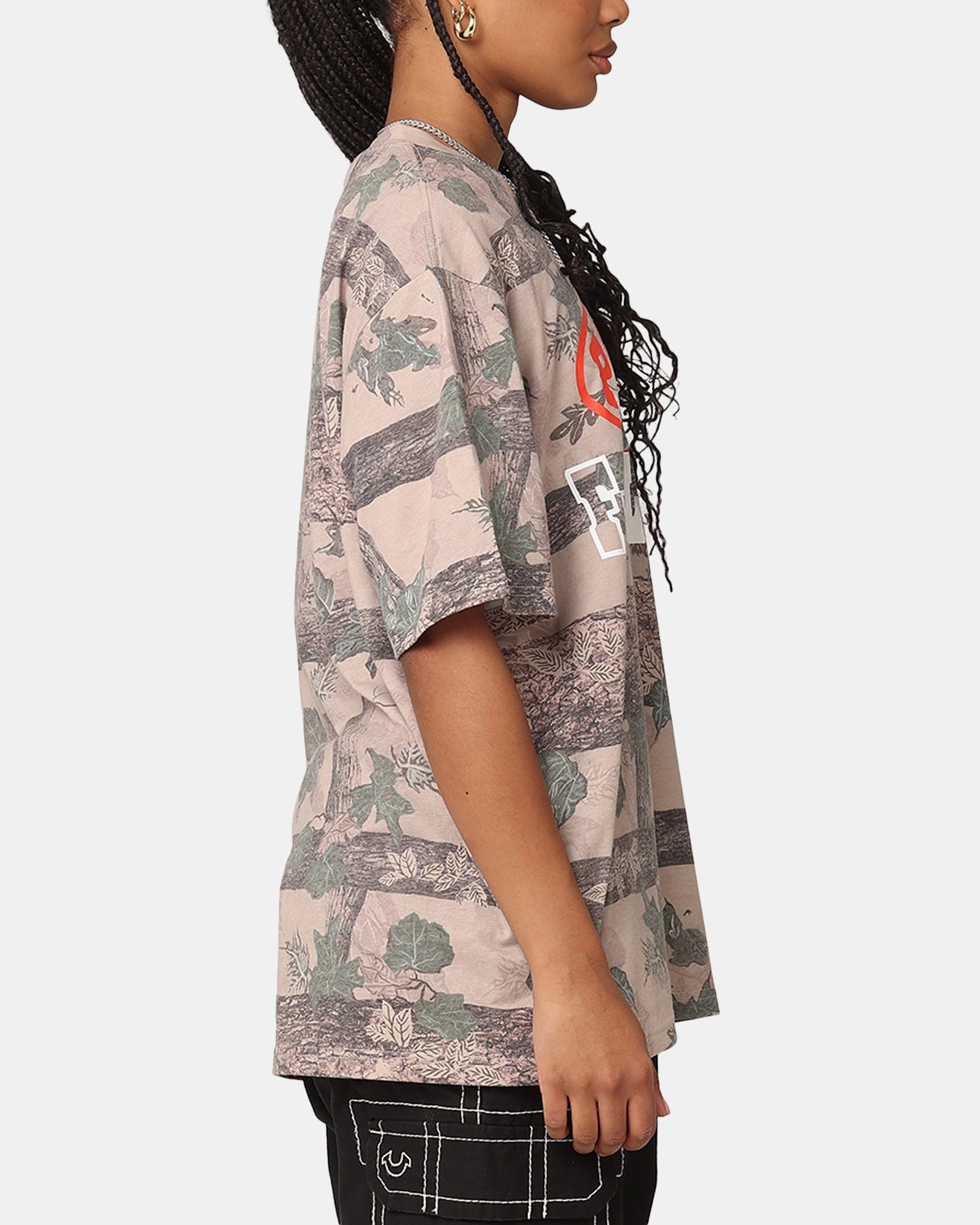 Bold colors Layering Fashion Post Malone Posty Co Camo T-Shirt Camouflage