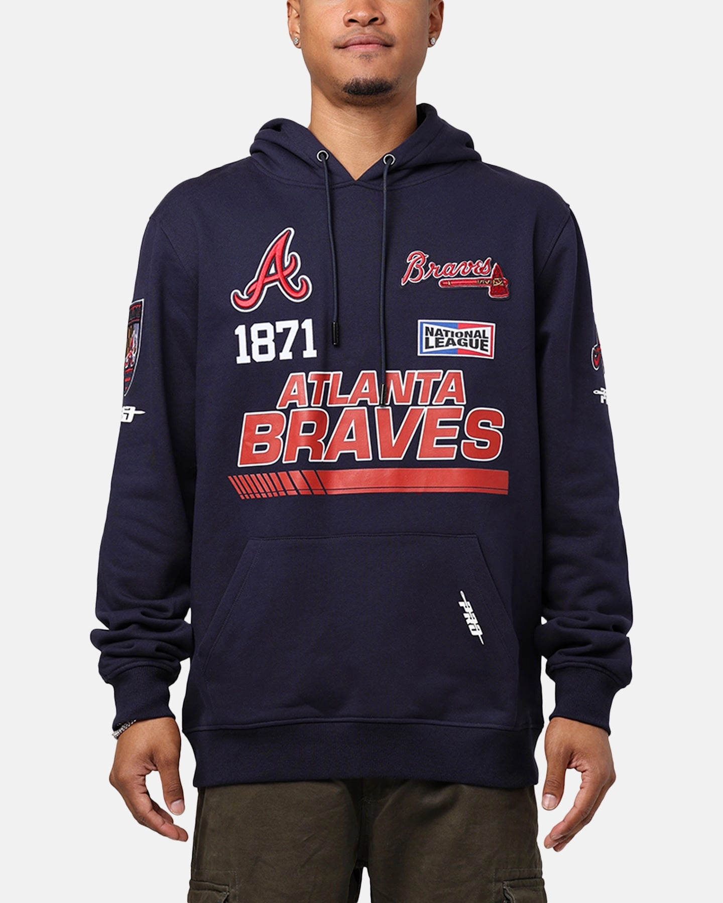 Pro Standard Atlanta Braves Fast Lane Hoodie Midnight Navy elderly people moonlight