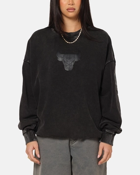 Comfort Fit Cut Pro Standard Chicago Bulls 'Wash Vanguard' Fleece Crewneck Washed Black