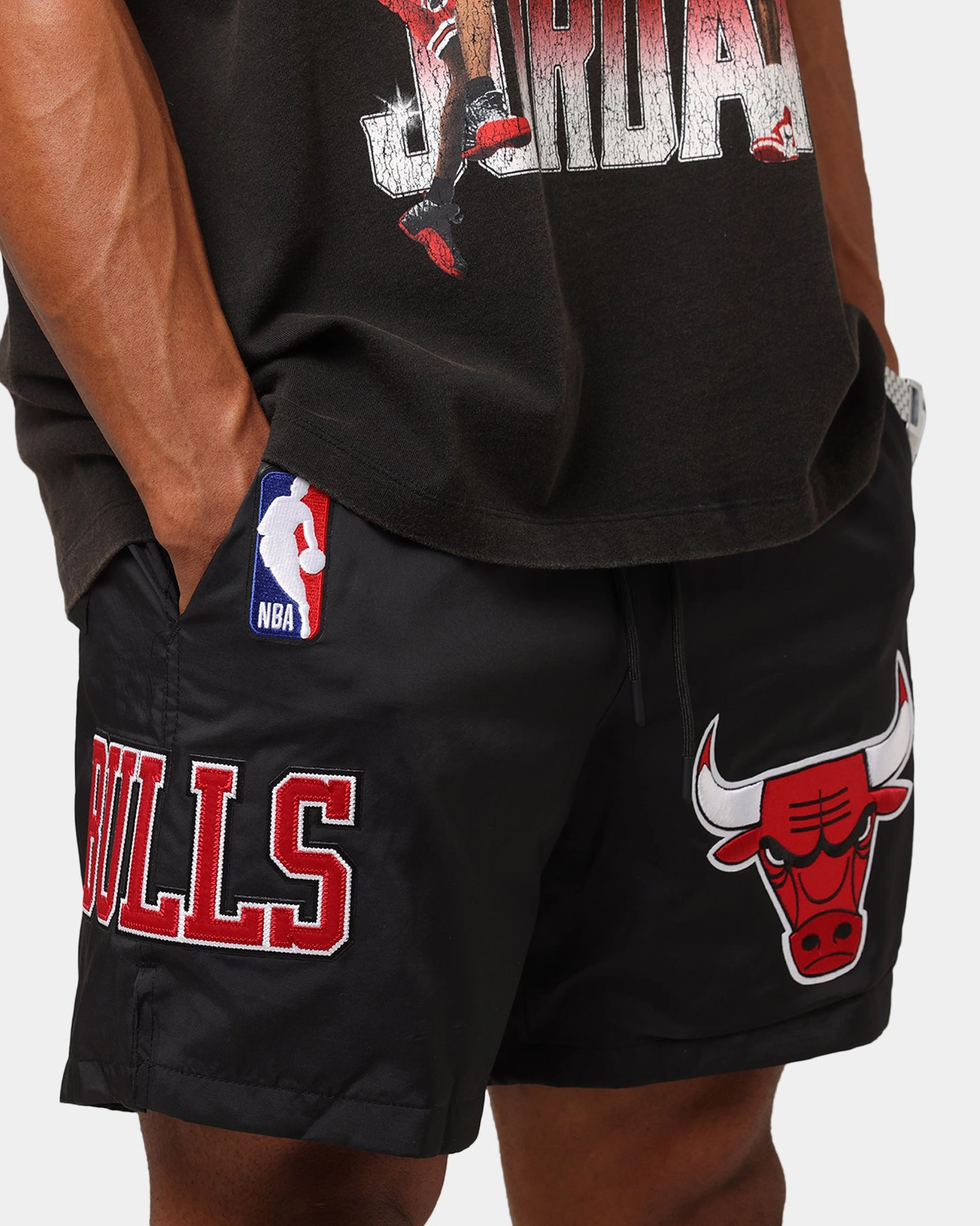 Pro Standard Chicago Bulls Classic Woven Shorts Black Functional Design
