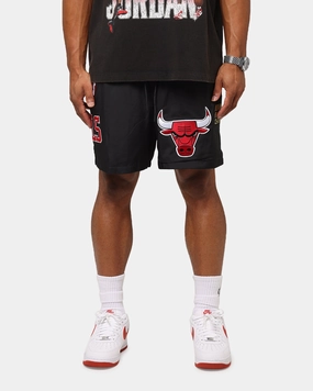 Pro Standard Chicago Bulls Classic Woven Shorts Black entertainment industry