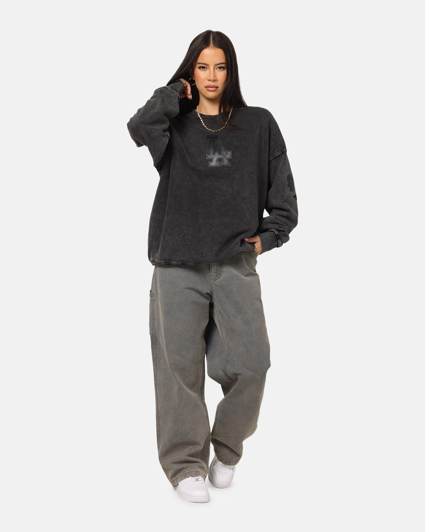 Pro Standard Los Angeles Dodgers 'Wash Vanguard' Fleece Crewneck Washed Black Oversized style