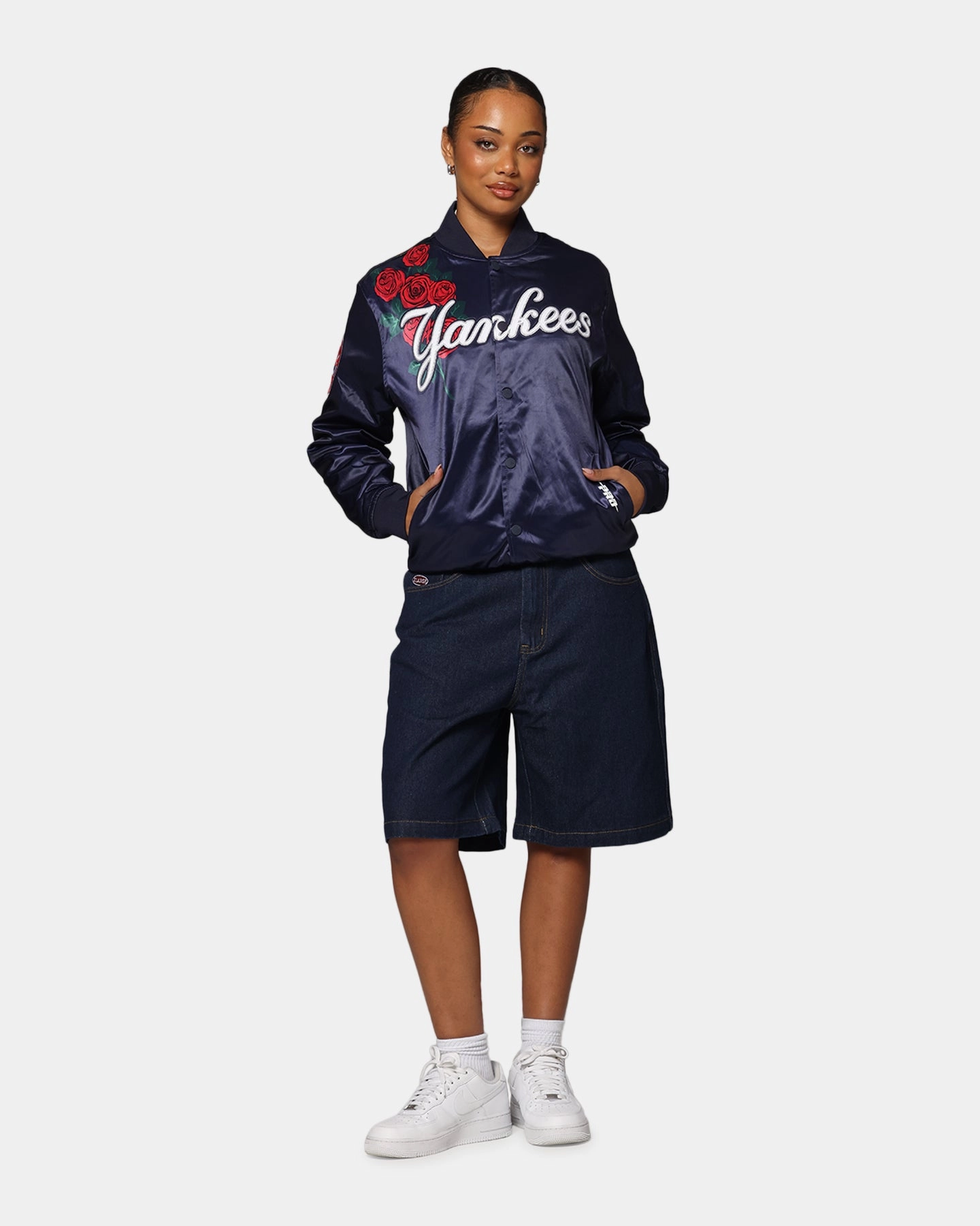 Pro Standard New York Yankees Roses Satin Jacket Navy Deal Tapered Silhouette