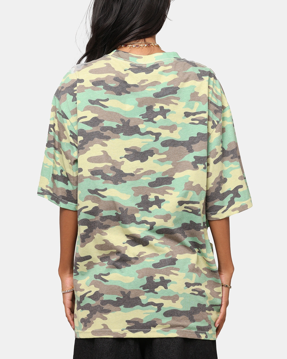 Active Style Trend Cozy Apparel Public Enemy Realtree T-Shirt Camo