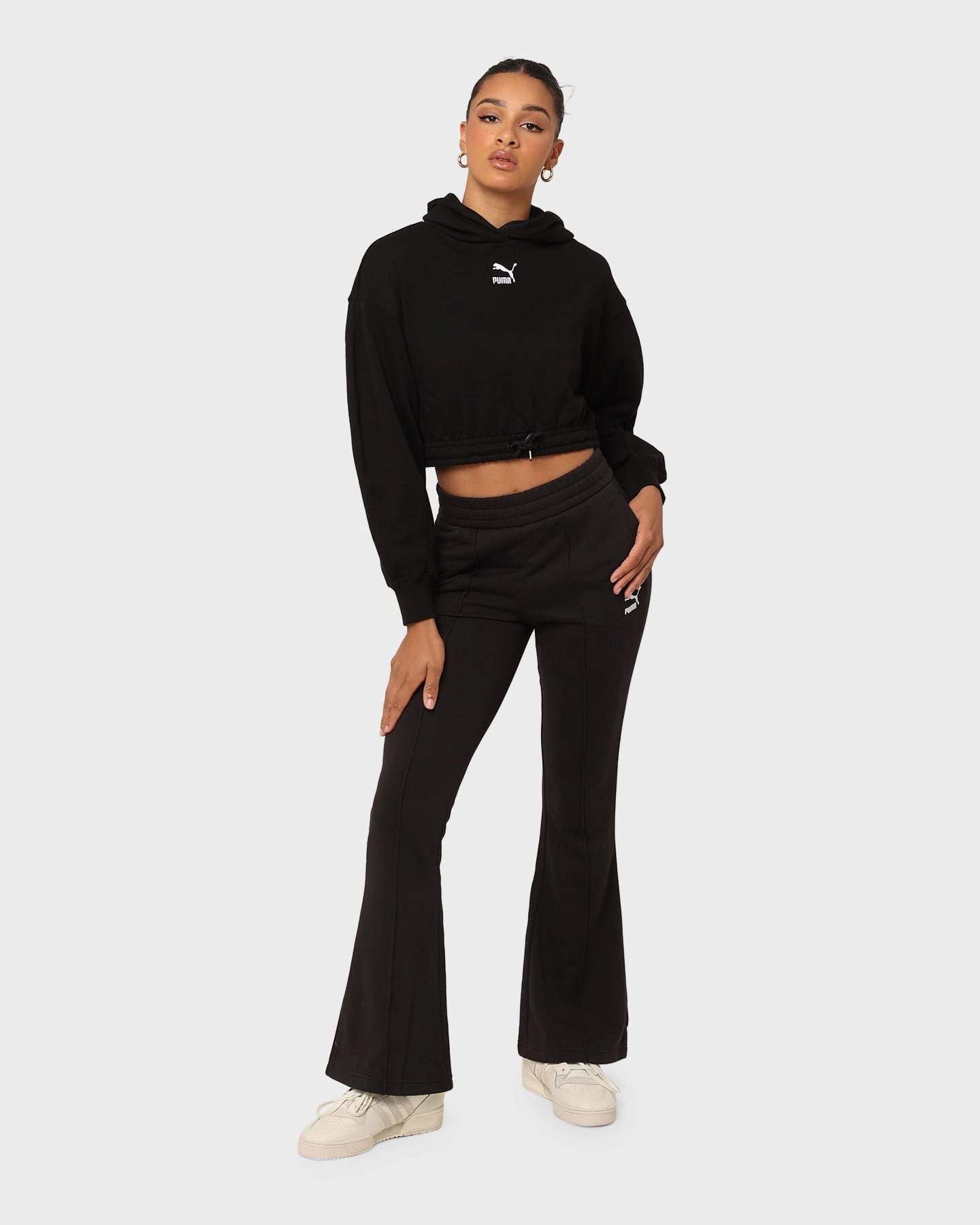 Flexible Cuff Puma Women's Classics Cropped Hoodie Puma Black