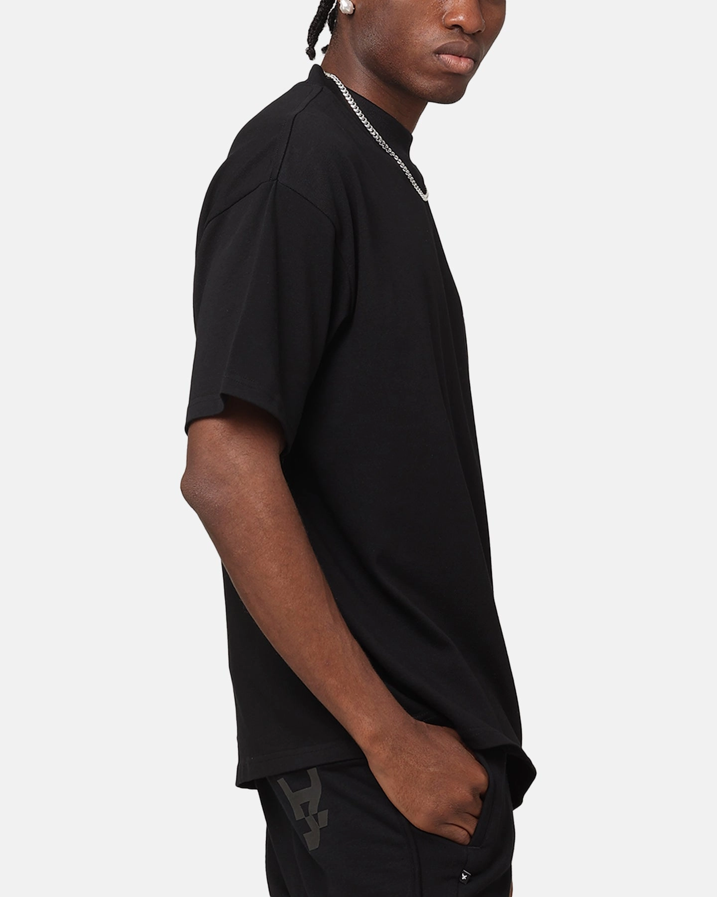 Practical Wear The Anti Order Agma Mock Neck T-Shirt Black