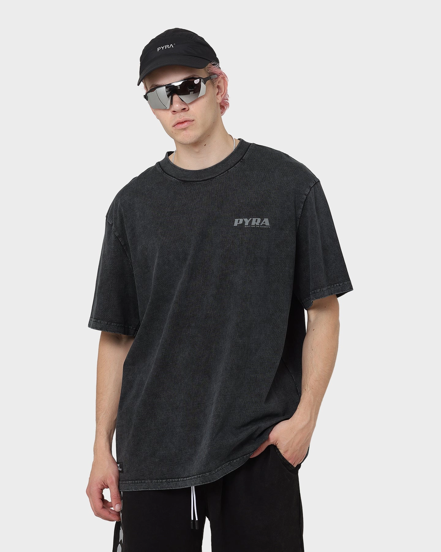PYRA Elevation Vintage T-Shirt Vintage Black Sun Protection Casual Chic Look