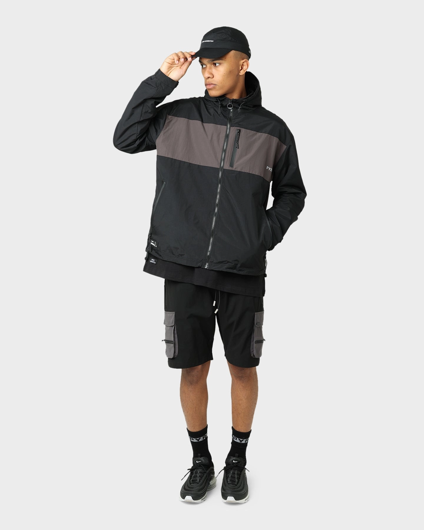 Pyra Nero Cargo Shorts Black Party outfit
