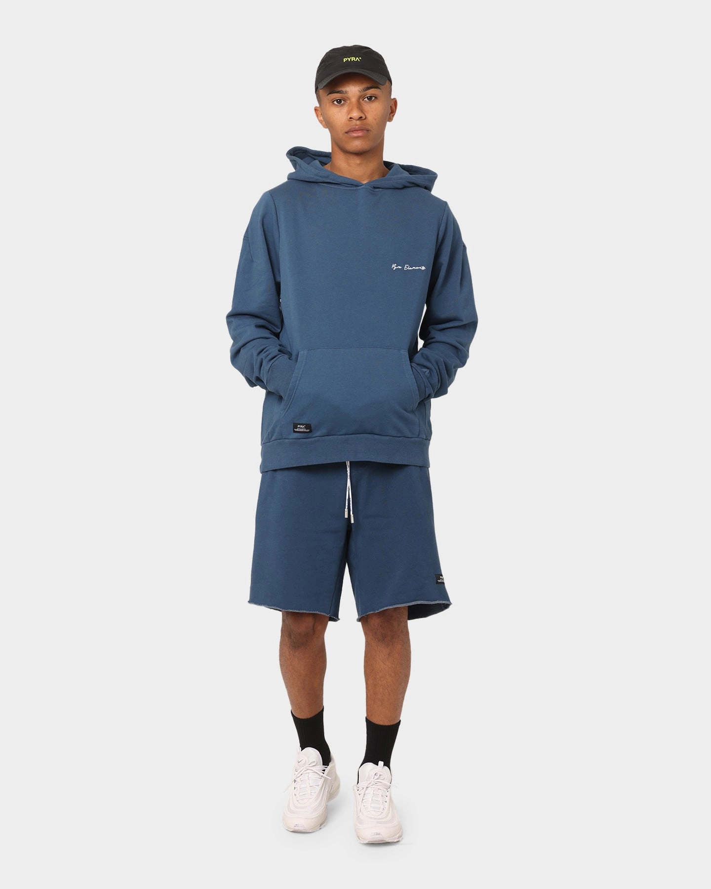 Daywear Perfect Comfort PYRA Raw Slouch Shorts Navy