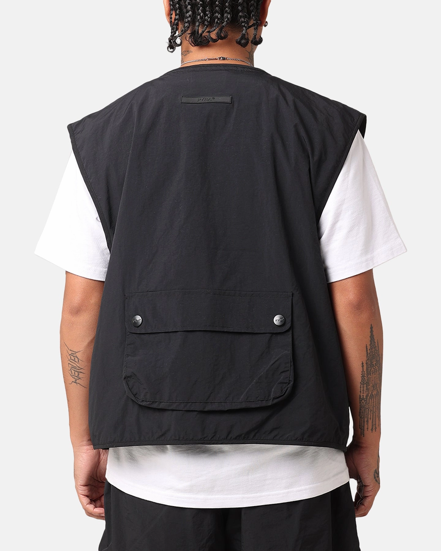 Pyra Tactical Vest Black Layer Ready suitable for work commutes