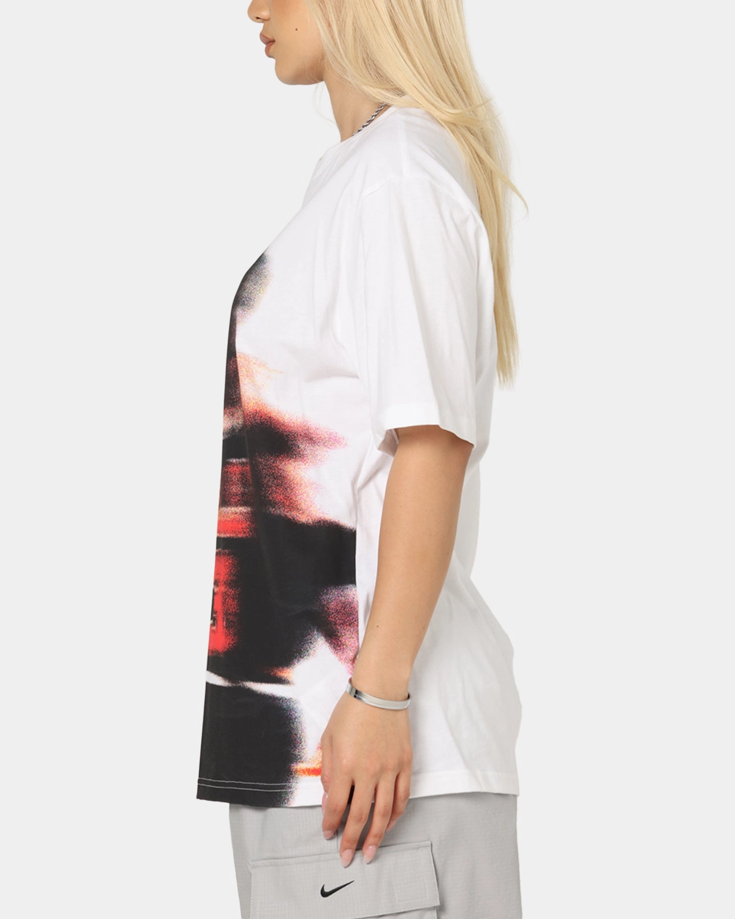 Sleek Fit Minimal Outfit Jordan Jumpman Dri-FIT Sport Graphic T-Shirt White/Black