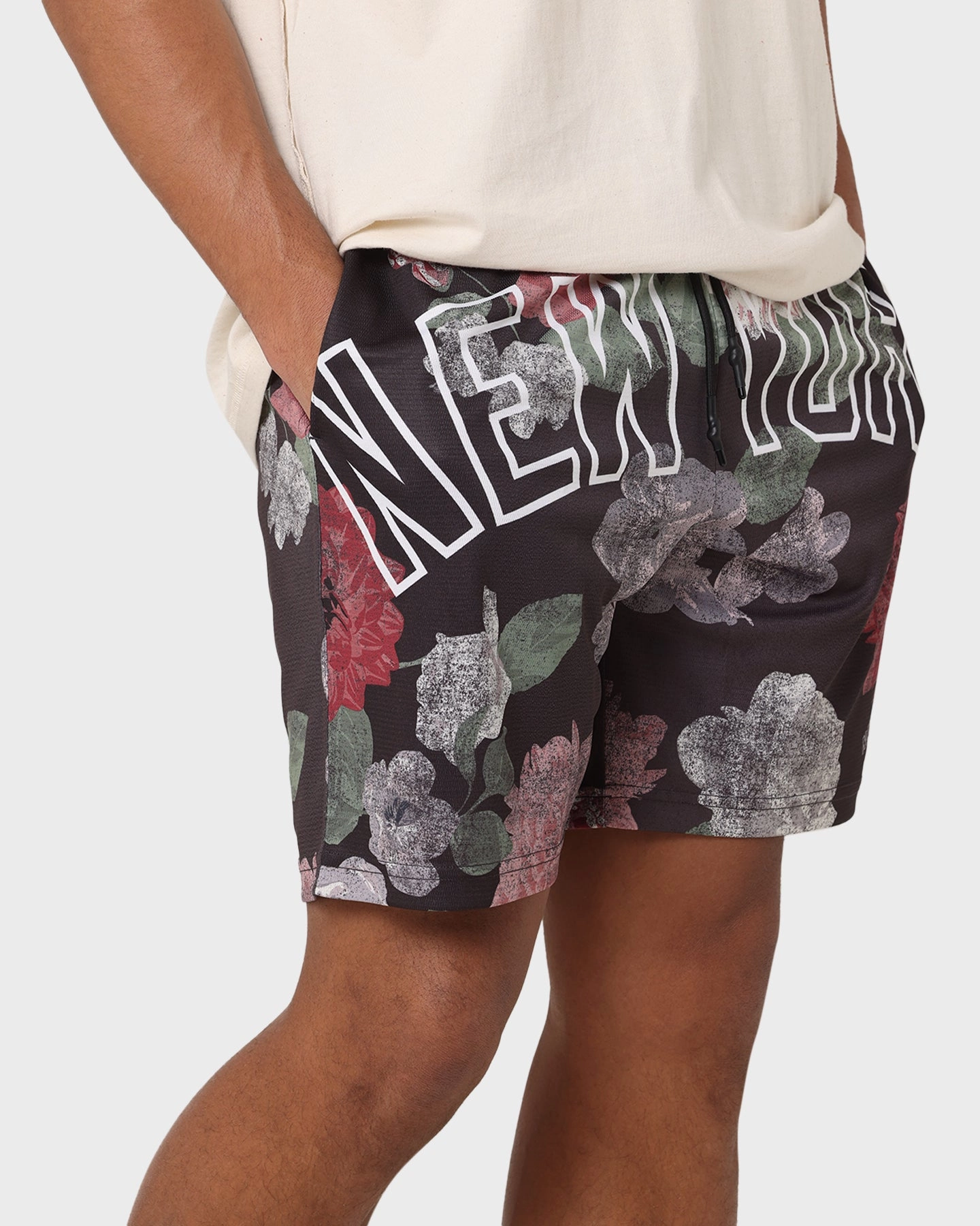 Majestic Athletic New York Yankees Digi Floral Camo Shorts Faded Black Running Shorts