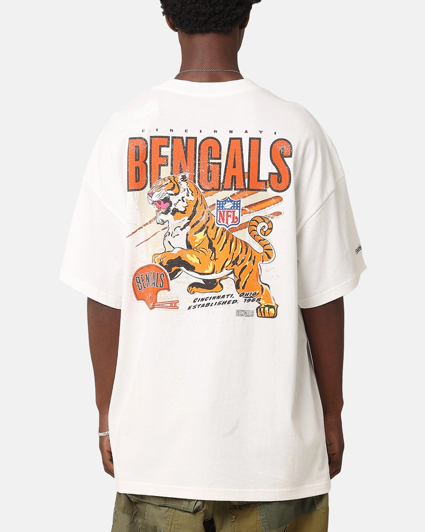 Mitchell & Ness Cincinnati Bengals 'Alter Ego' Flames T-Shirt Vintage White Smooth Neckline DoubleStitchedHem