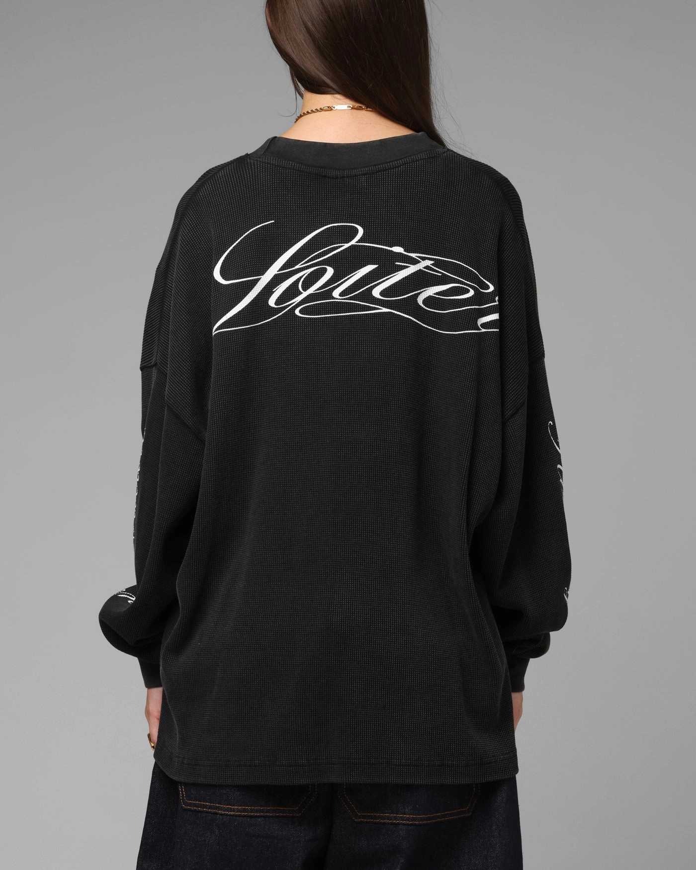 Chill Fit OdorResistantTechnology Loiter Purity Thermal Long Sleeve T-Shirt Black