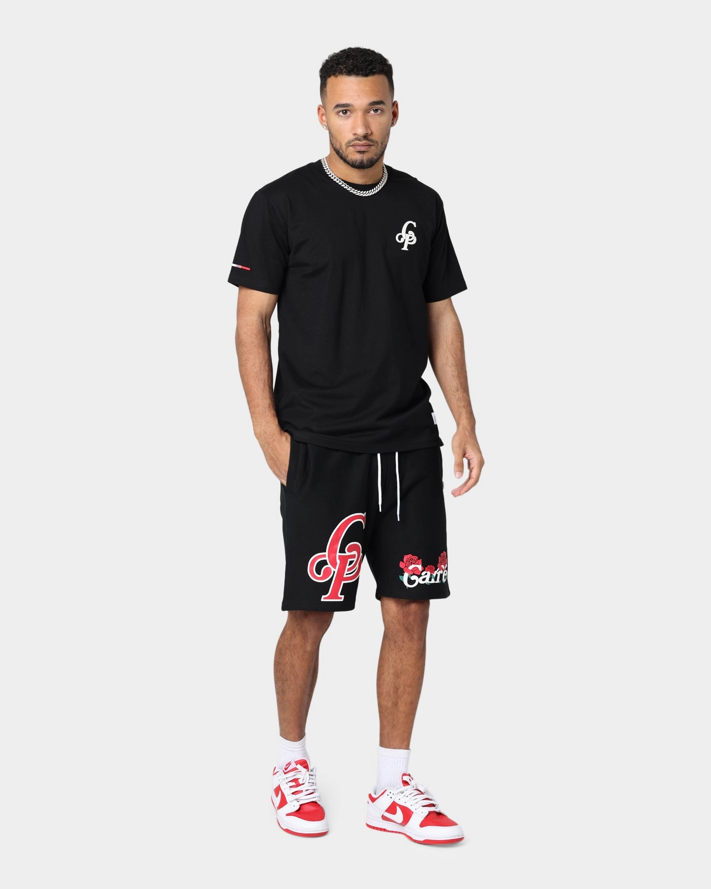 Recycled Polyester Thread Carre Volle Rose Vintage T-Shirt Black