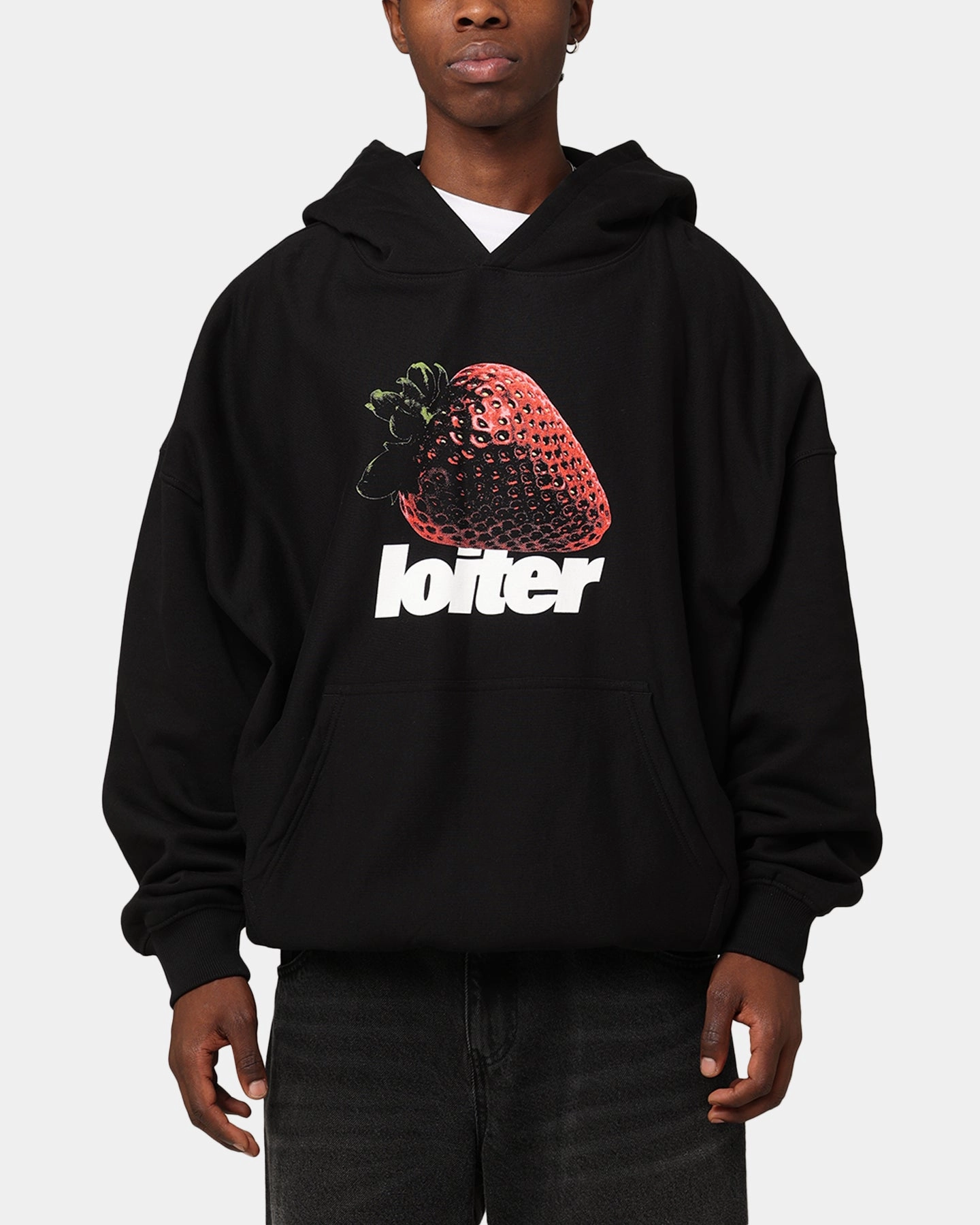 Service visibility Loiter Strawberry Hoodie Black