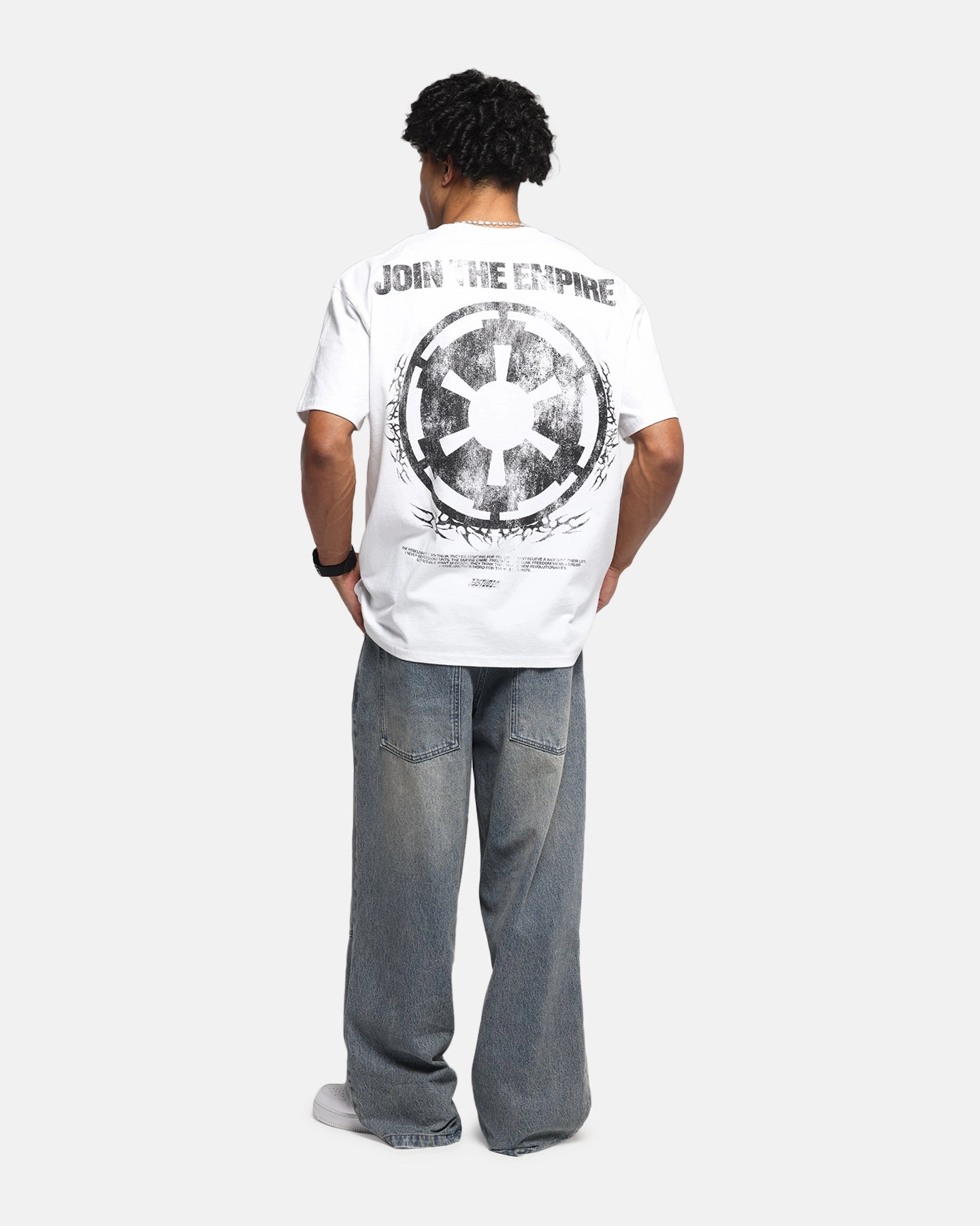 Thermal Regulation Fabric No Fade Technology 73 Studio Star Wars Join The Empire Vintage T-Shirt White