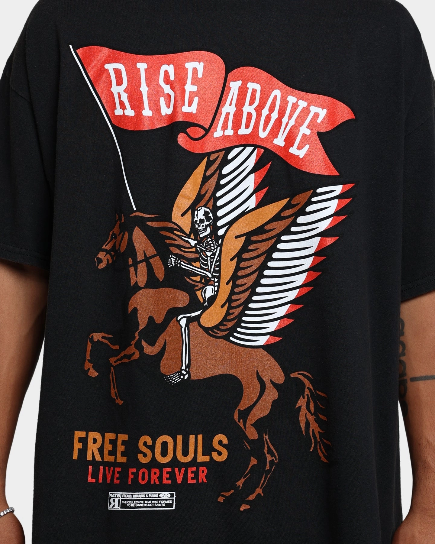 Rats Get Fat Rise Above Vintage T-Shirt Black Wash Trendy Wearable Timeless Layering