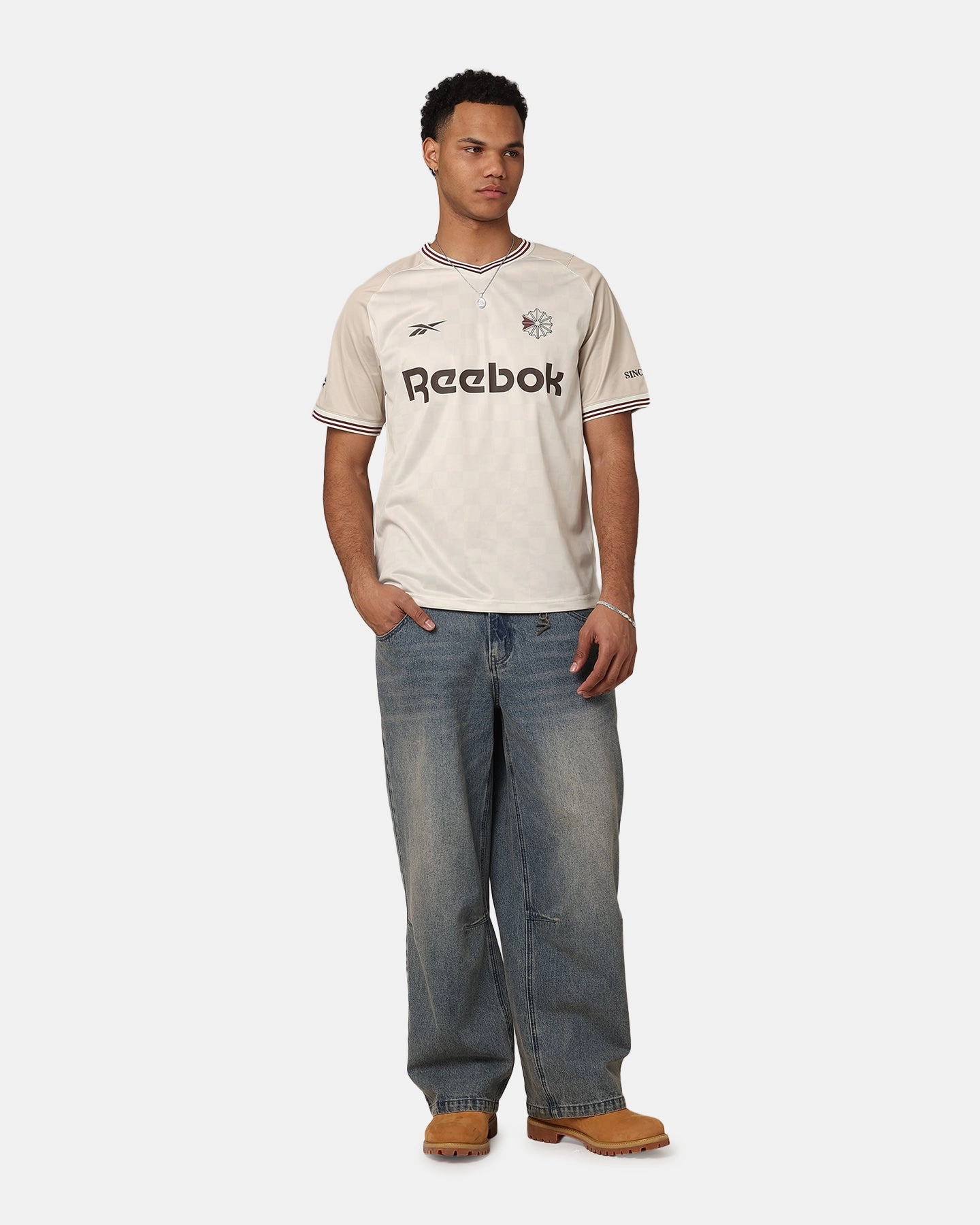 Anti Pilling Treatment Lightweight Core Spacing Reebok Beige Heritage Jersey Utility Brown