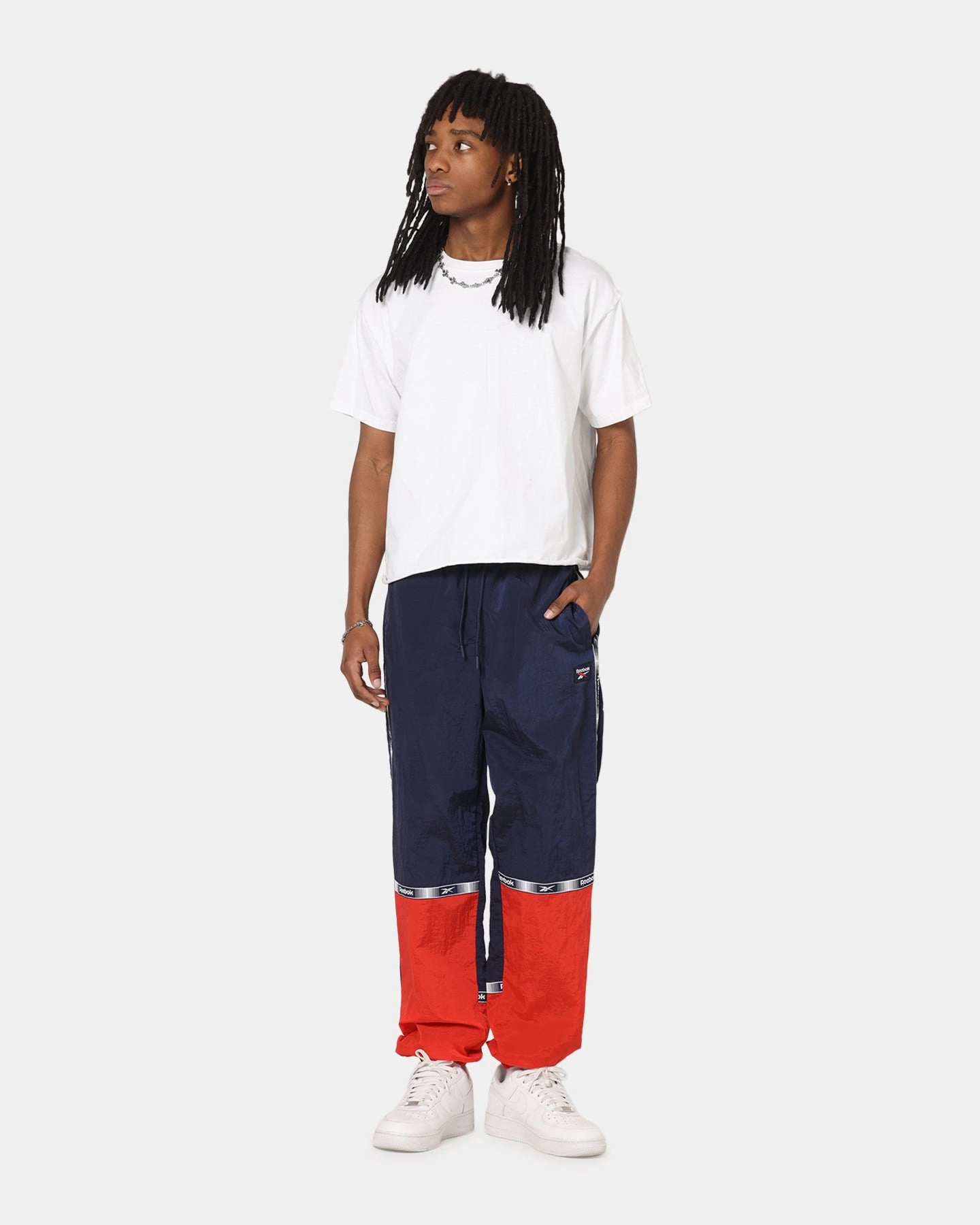 Quick Release Closure Non Irritating Seams Reebok Colour Block Joggers Navy/Red