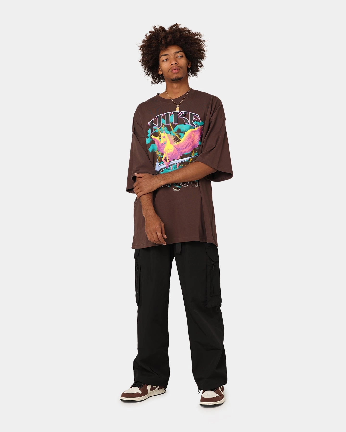 Scoop neck Nike Sportswear Oversized T-Shirt Baroque Brown