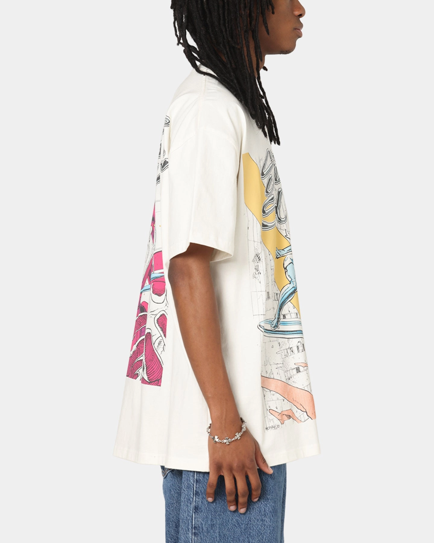 Versatile and Stylish Anti Pilling Finish 73 Studio Marvel Fantastic Four Silver Surfer Heavy T-Shirt Off White