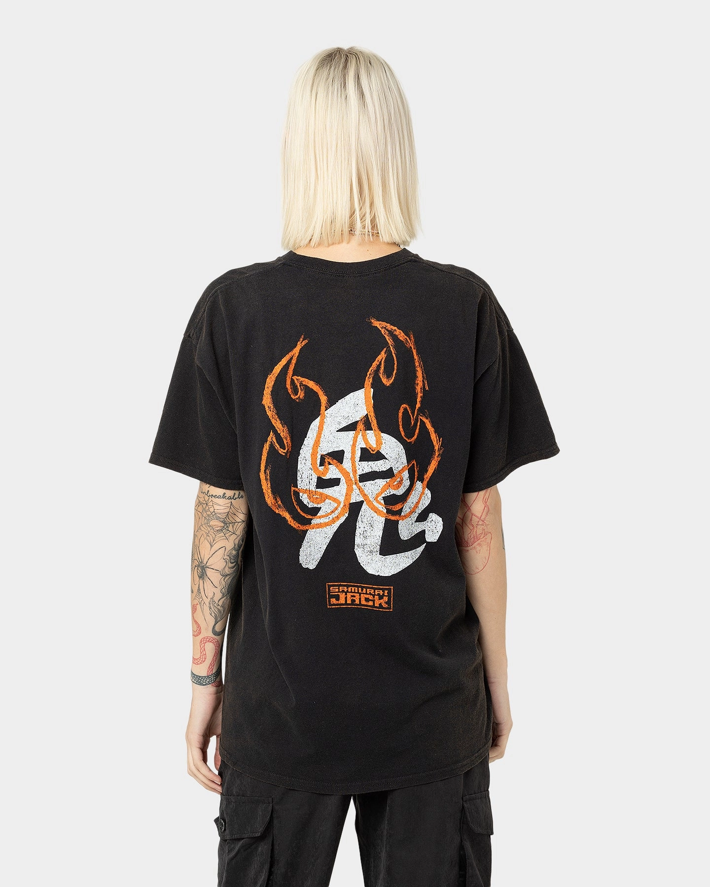 Relaxed Look American Thrift X Samurai Jack Aku T-Shirt Black Wash