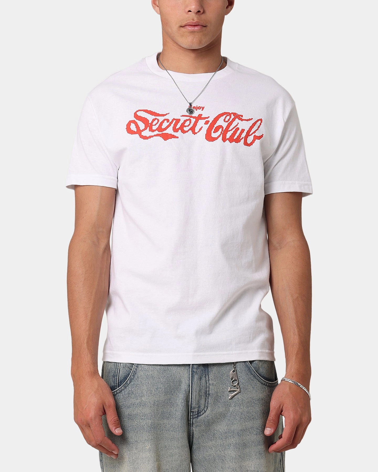 Secret Club Enjoy T-Shirt White Trendy Vibes Wear Versatile Trend