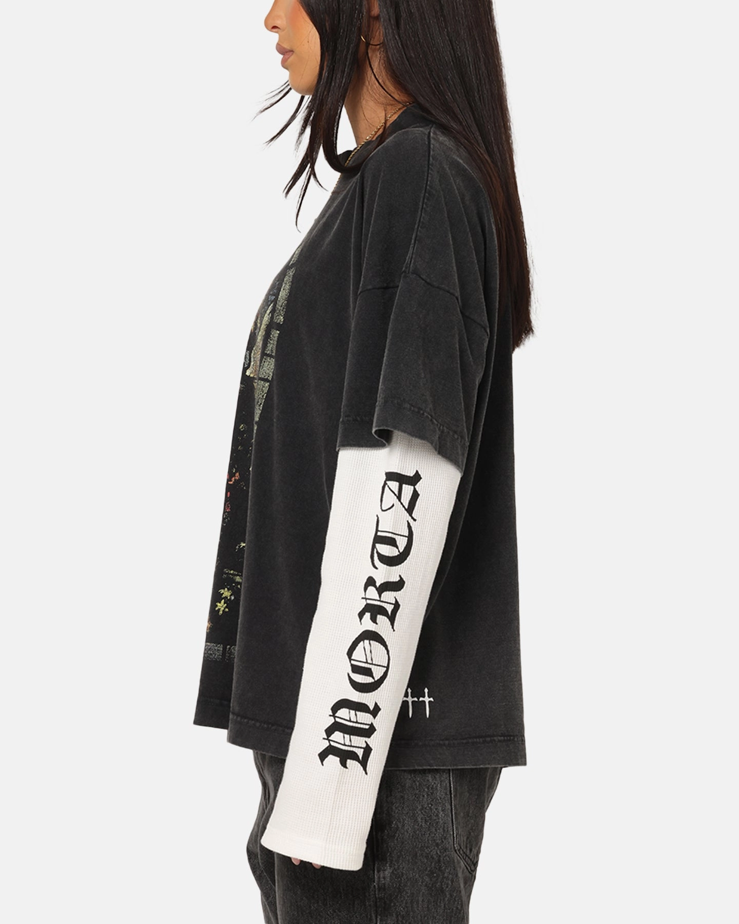 Antibacterial Treatment Everyday Comfort Style Saint Morta Kingdomcome Long Sleeve T-Shirt Vintage Black