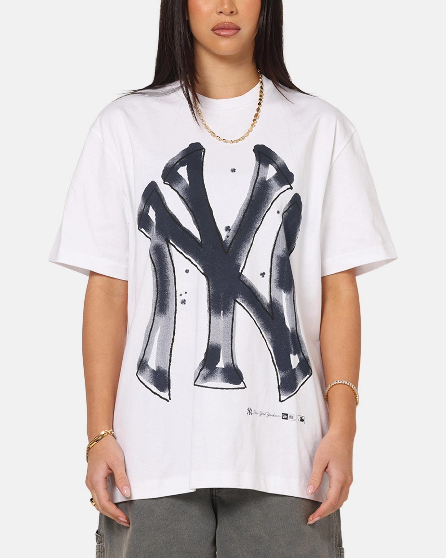 Abstract print Layered Sleeve Construction New Era New York Yankees Oversized Paint T-Shirt White