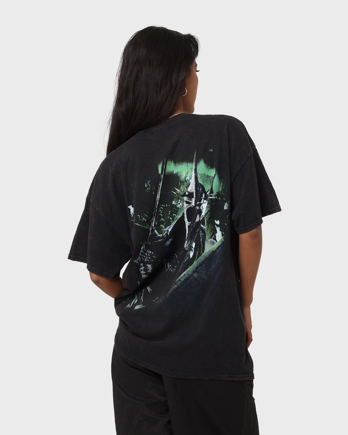Oversized Fit Seasonal Comfort Style American Thrift X The Lord Of The Rings Witch Kings Of Angmar Vintage T-Shirt Washed Black