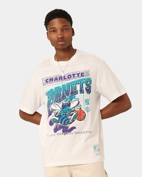 Fashionable Wear ZeroWaste Production Mitchell & Ness Charlotte Hornets Brush Off 2.0 T-Shirt Vintage White