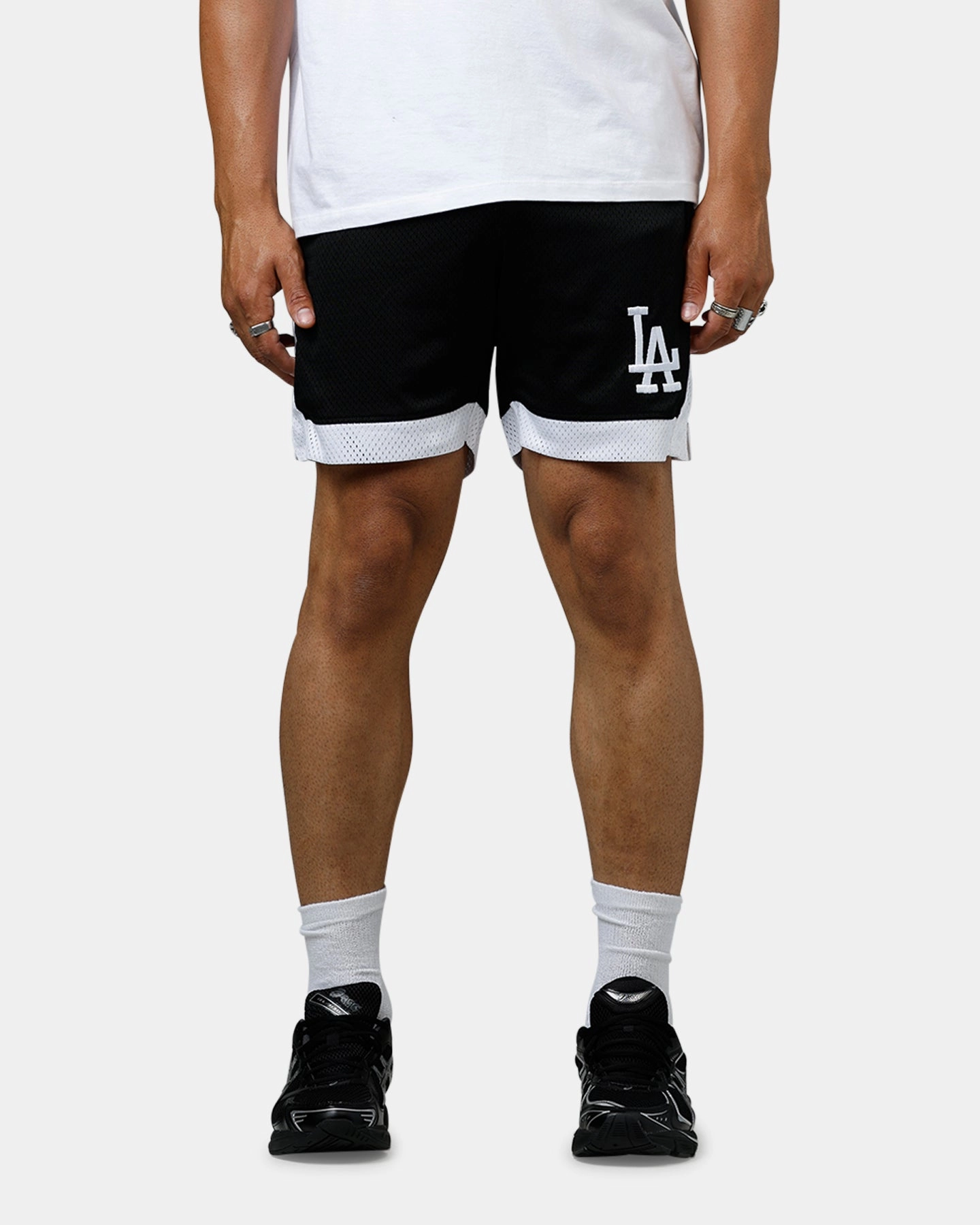 New Era Los Angeles Dodgers Sport Class Shorts Black/White Style Choice Tagless Labeling