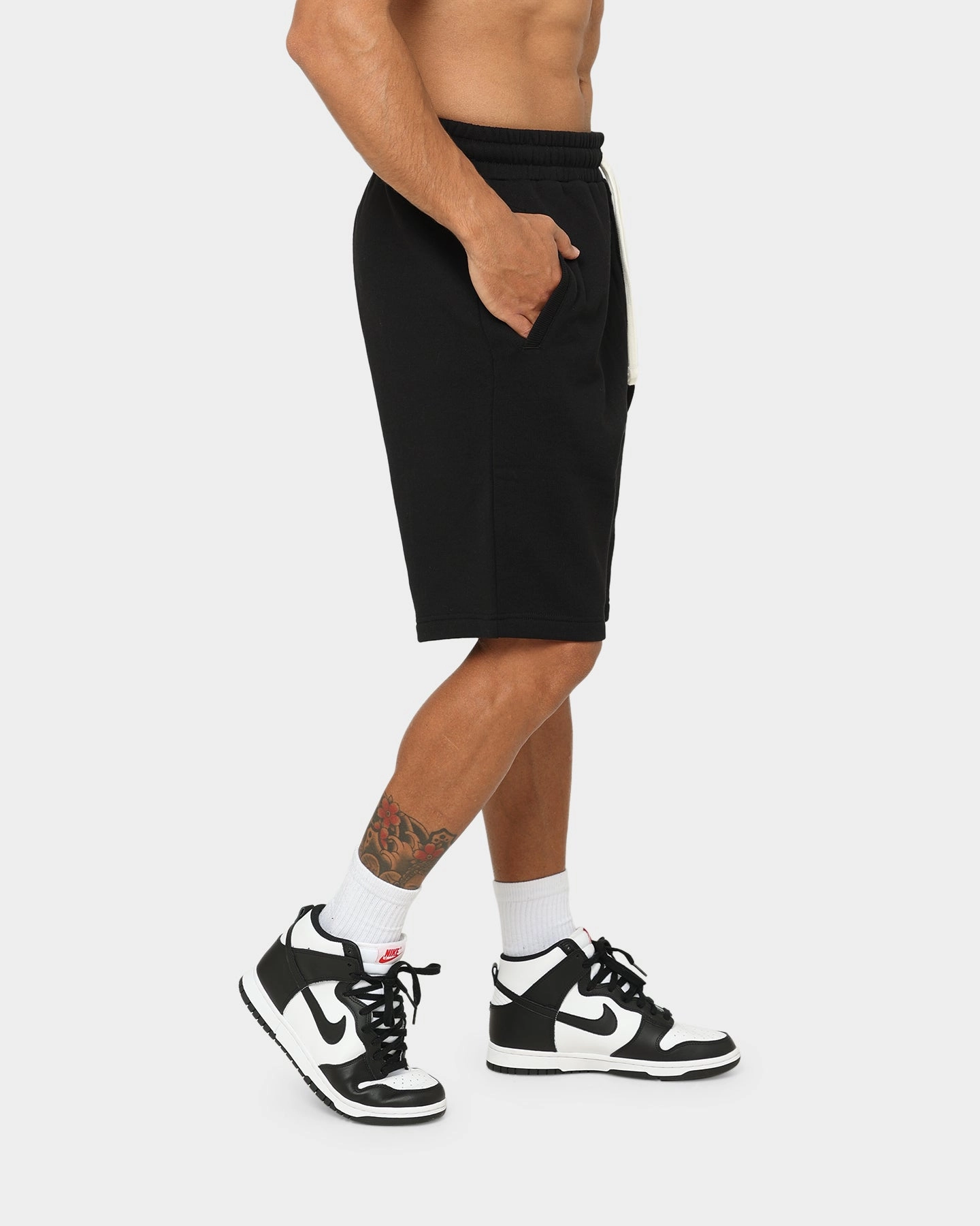 Durable Waistband Ellesse Yale Shorts Black/Gold