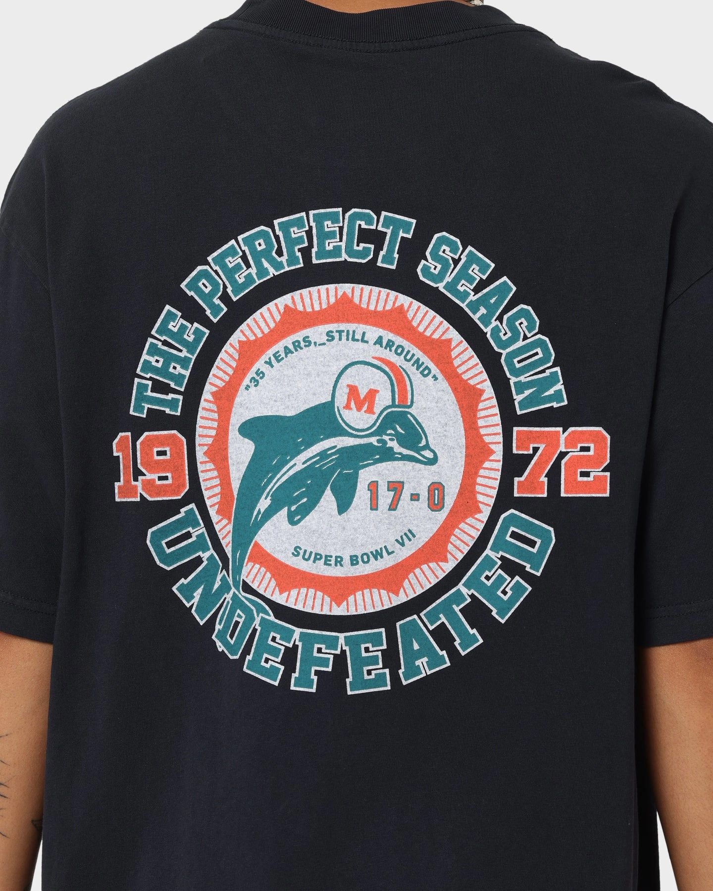 Active Essentials Mitchell & Ness Miami Dolphins Undefeated Vintage T-Shirt Faded Black