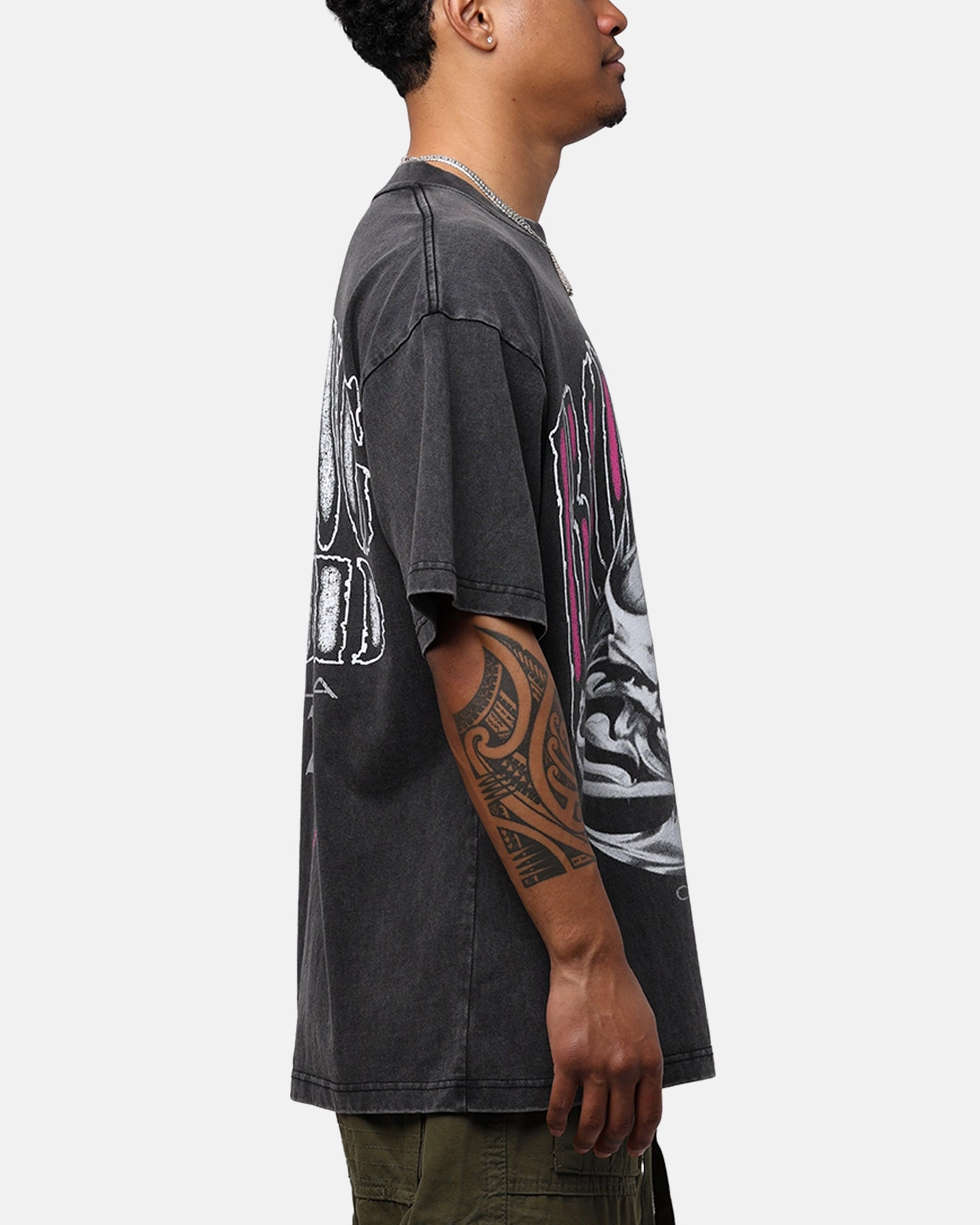 oversized but not shapeless FlexibleKnit Rolling Loud Jester T-Shirt Vintage Black