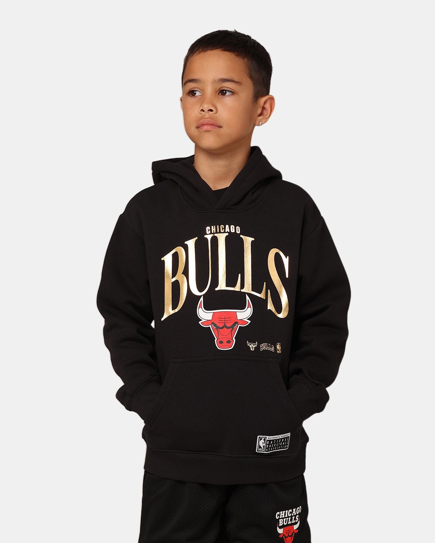 Fade Resistant Bond NBA Kids' Chicago Bulls Clifton Fleece Hoodie Black