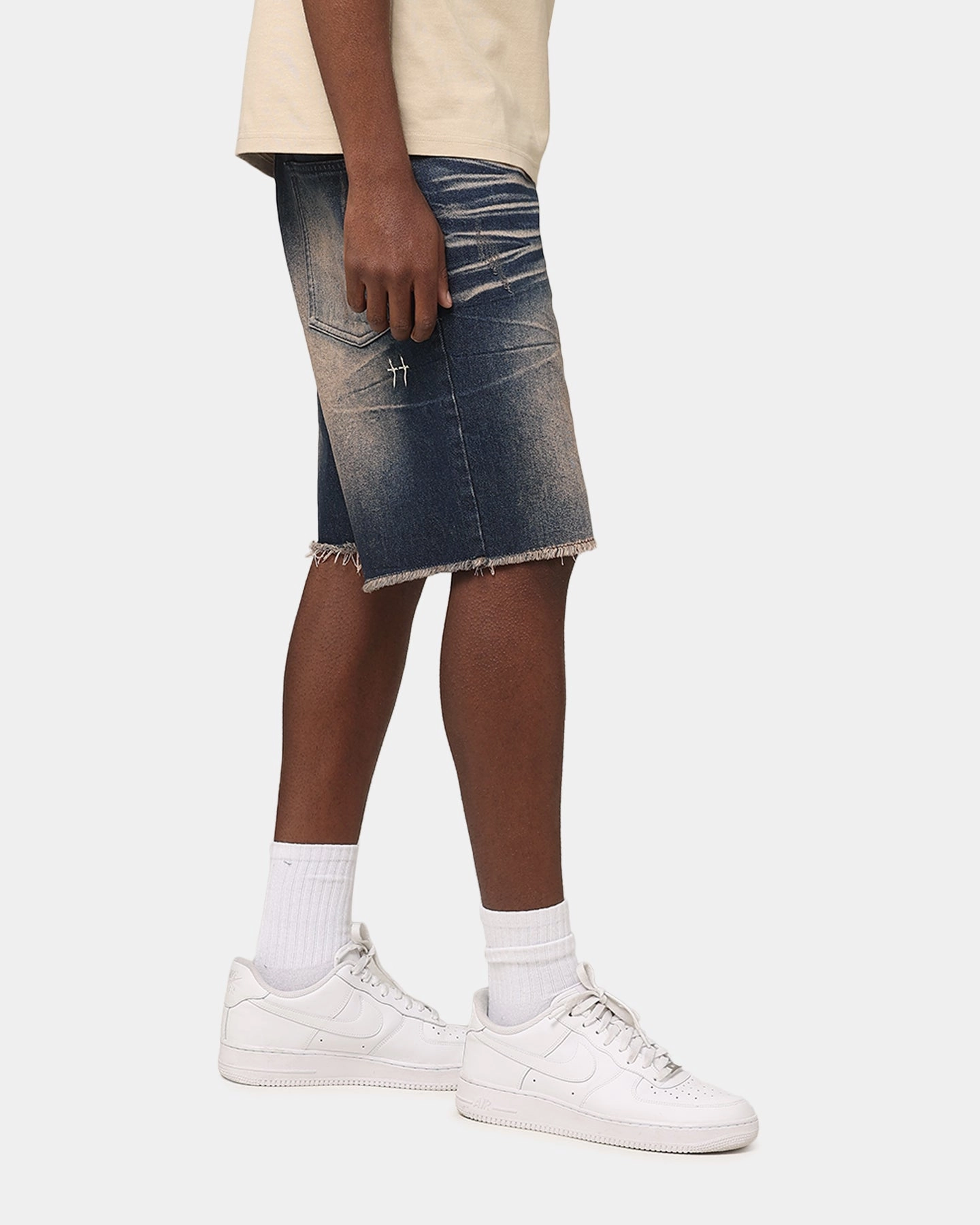 Saint Morta Baggy Denim Shorts Indigo Denim skiing gear Seamless Integration