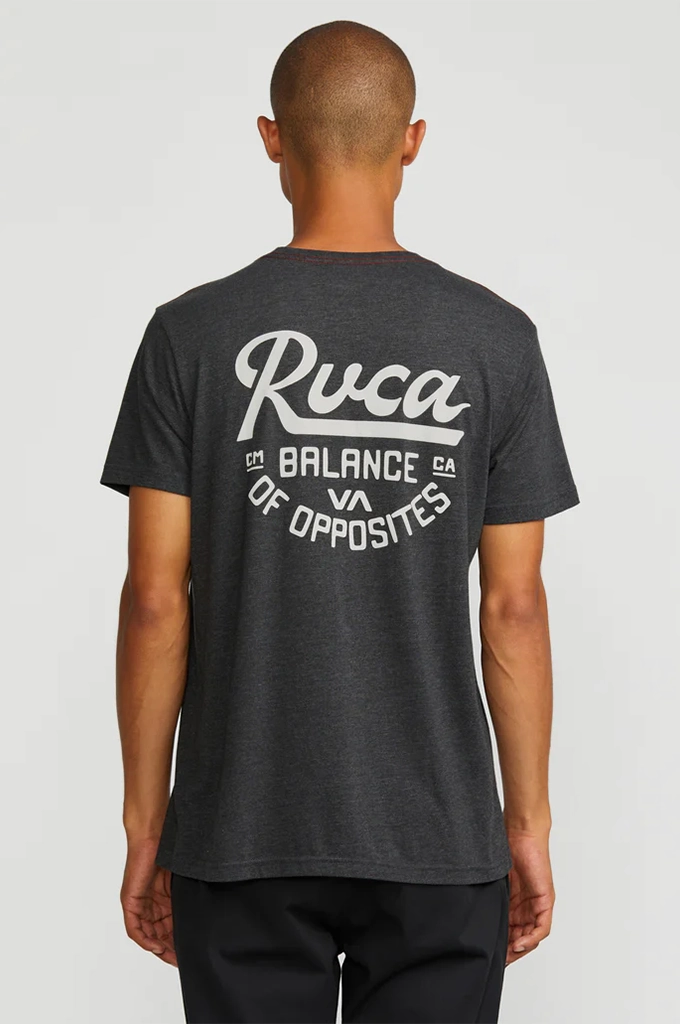 RVCA Script Sealed Short Sleeve Tee Fashionable Look
