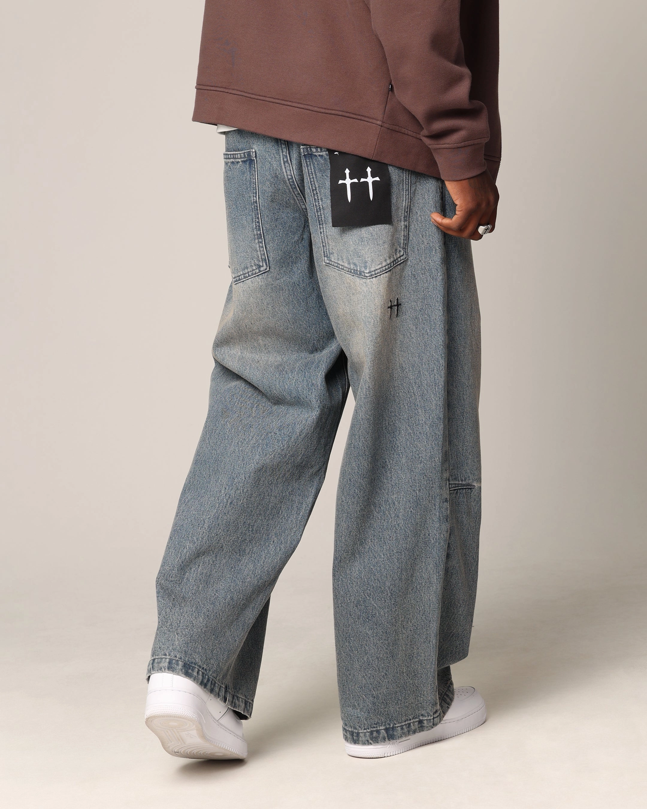 Saint Morta Amplus Jeans Dirty Denim Gym Ready Evening Stroll