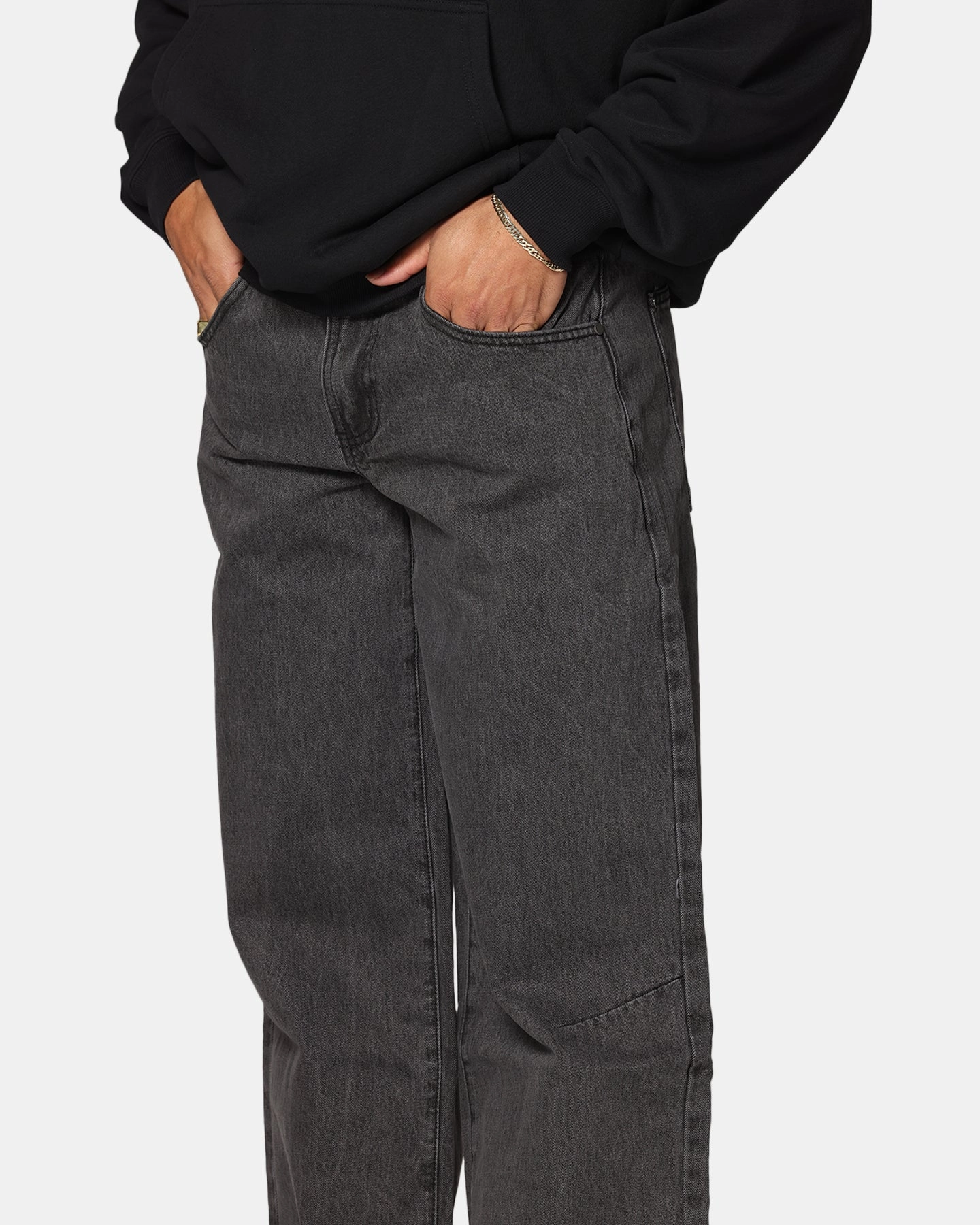 Stylish Choice Everyday Neutral Saint Morta Amplus Jeans Sulphur Grey