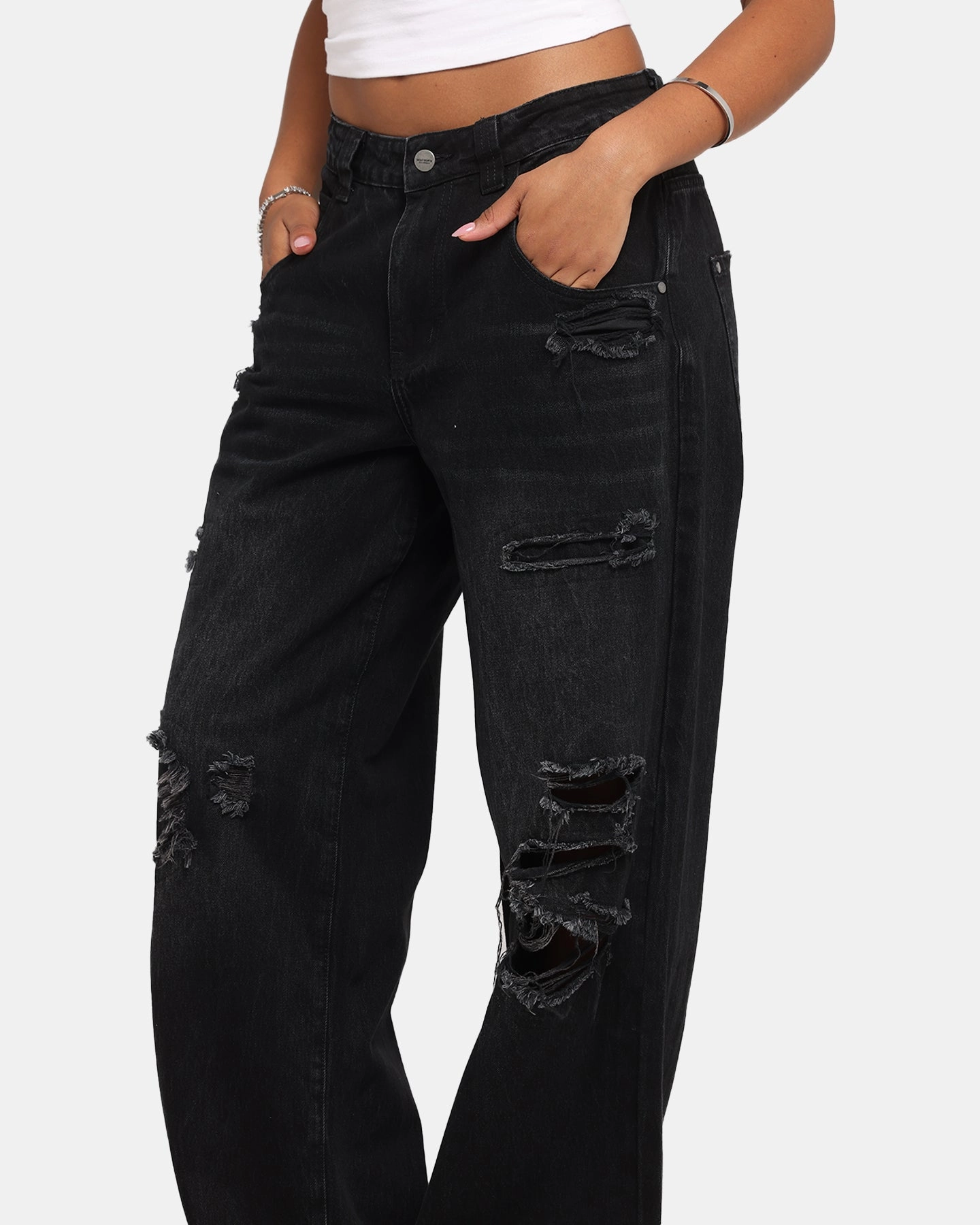Day Off Fit Weekend Warrior Festival Outfit Smooth Saint Morta Amplus Rampage Jeans Rampage Black