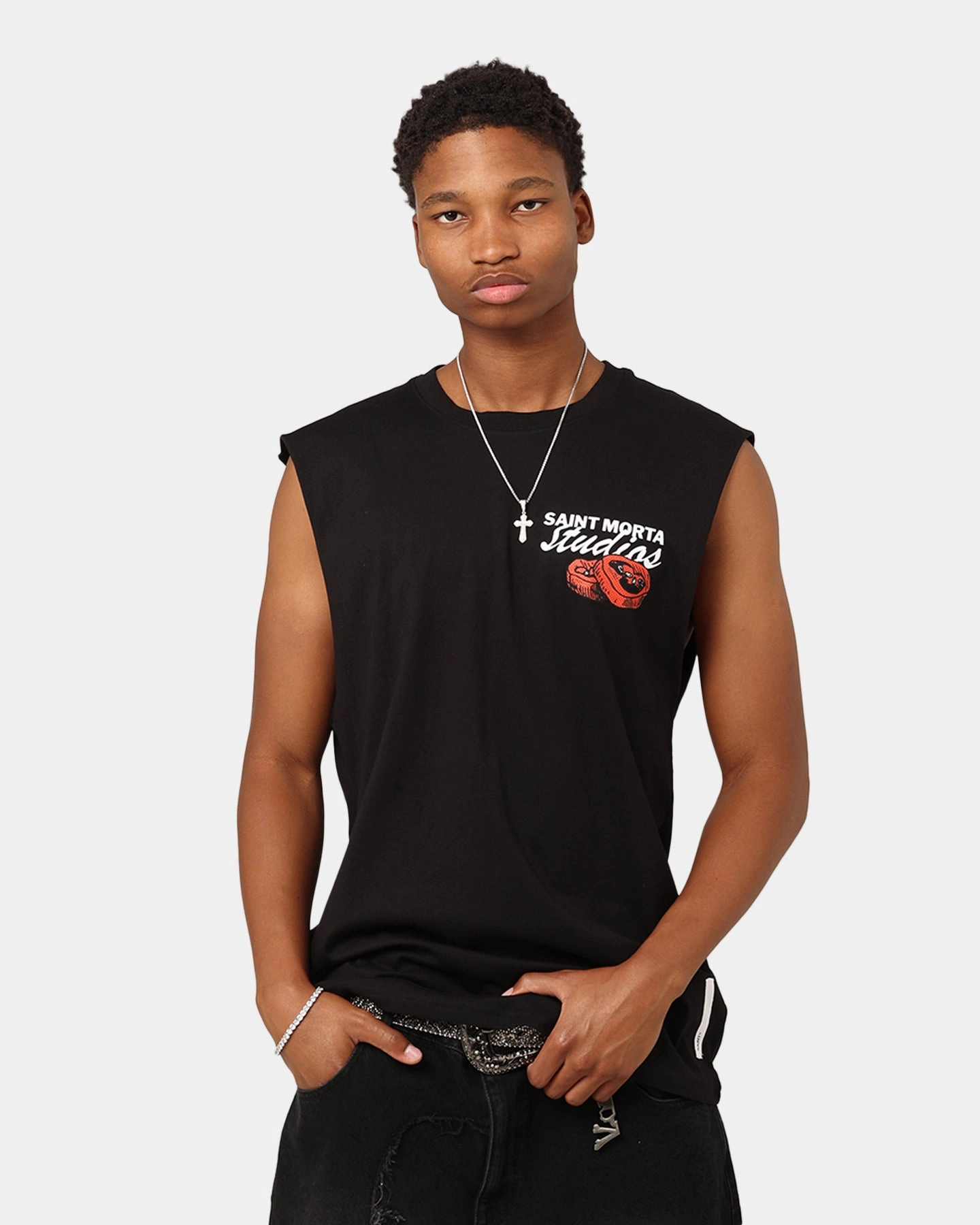 Smart Casual Look Ultra Soft Finish Saint Morta Chilli Fusion Muscle T-Shirt Black